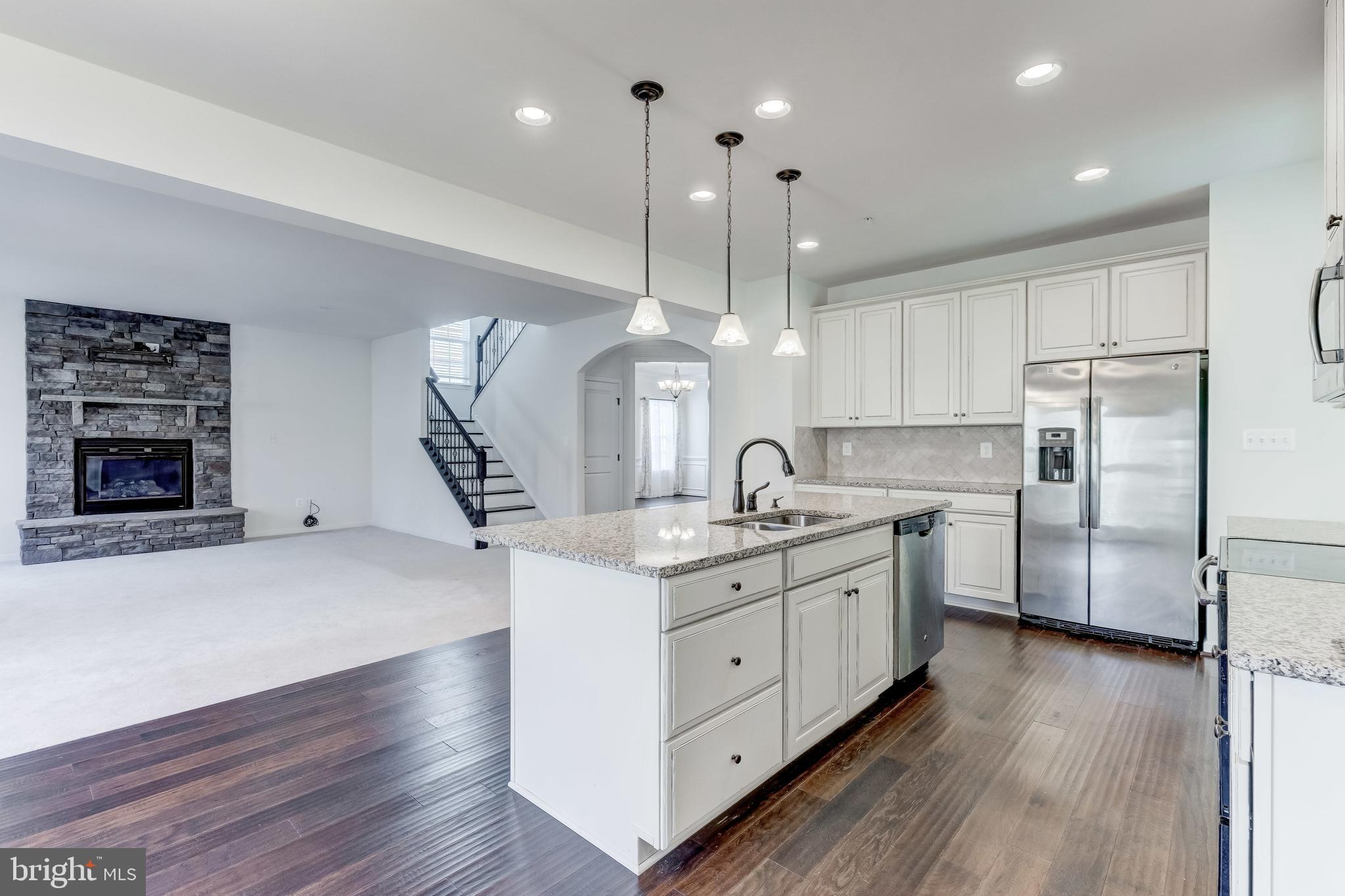 FIELDCREST - Residential