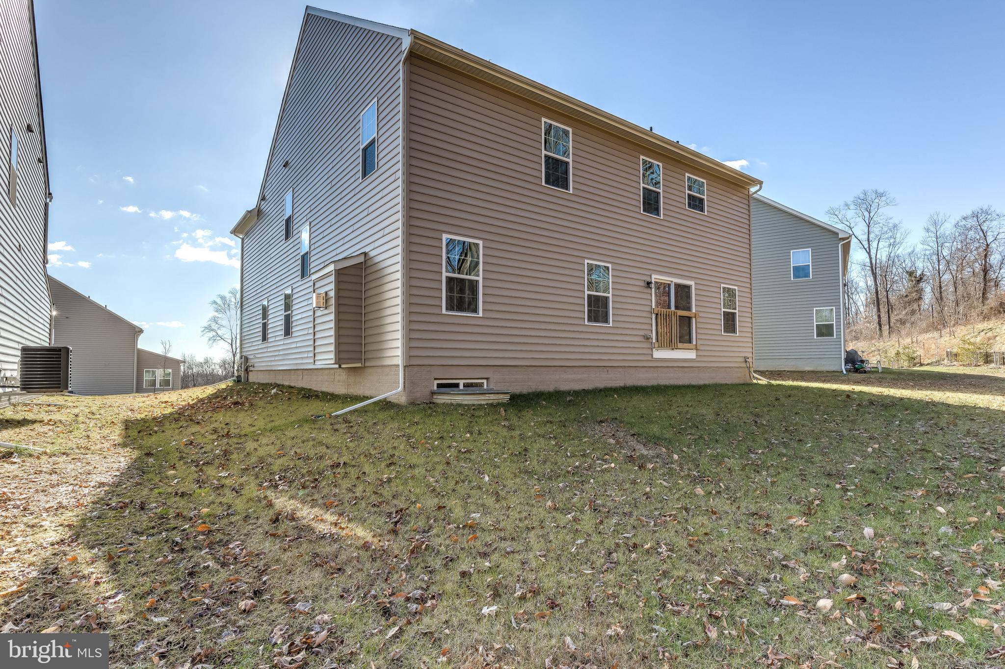 FIELDCREST - Residential