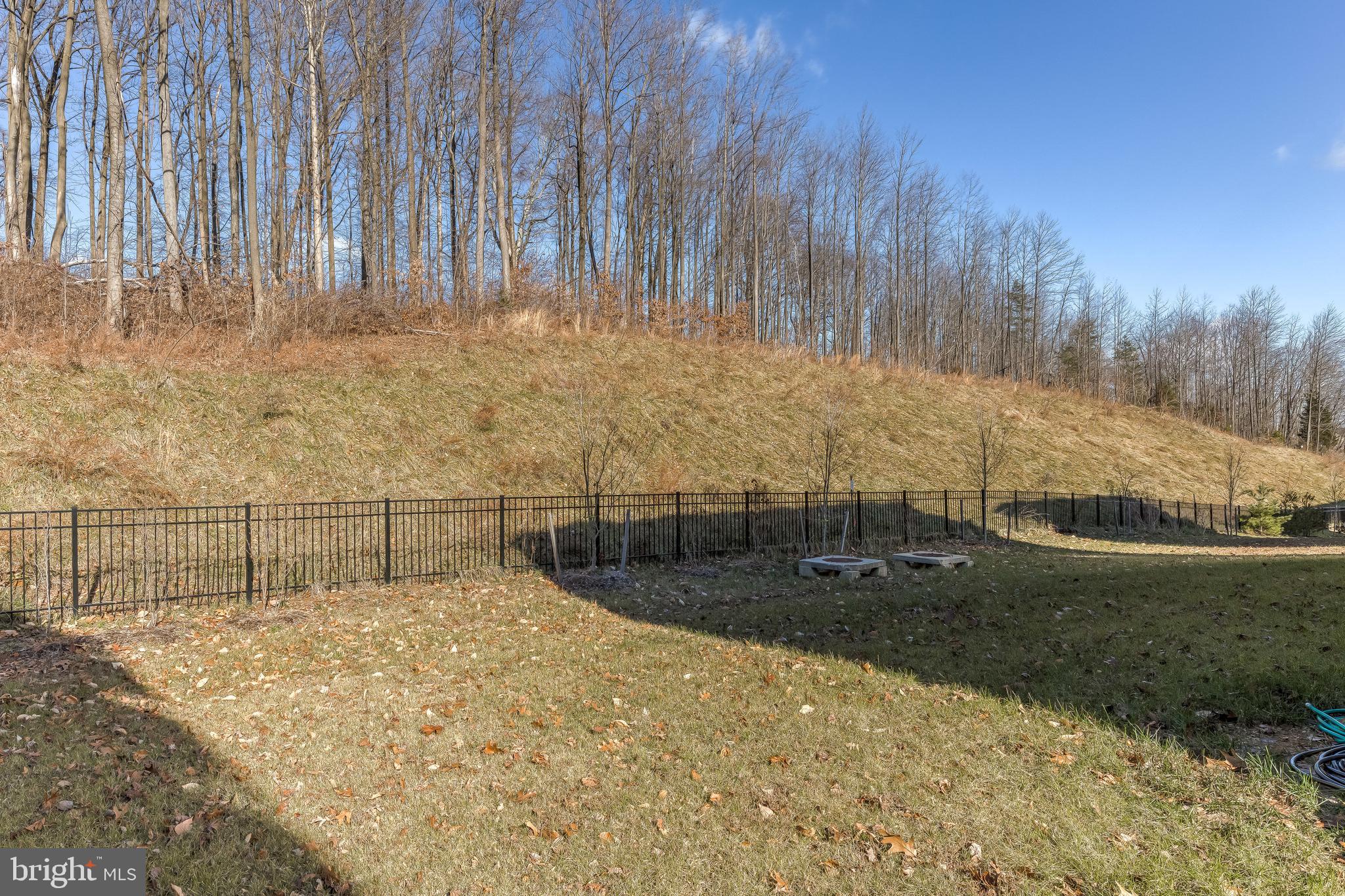 FIELDCREST - Residential