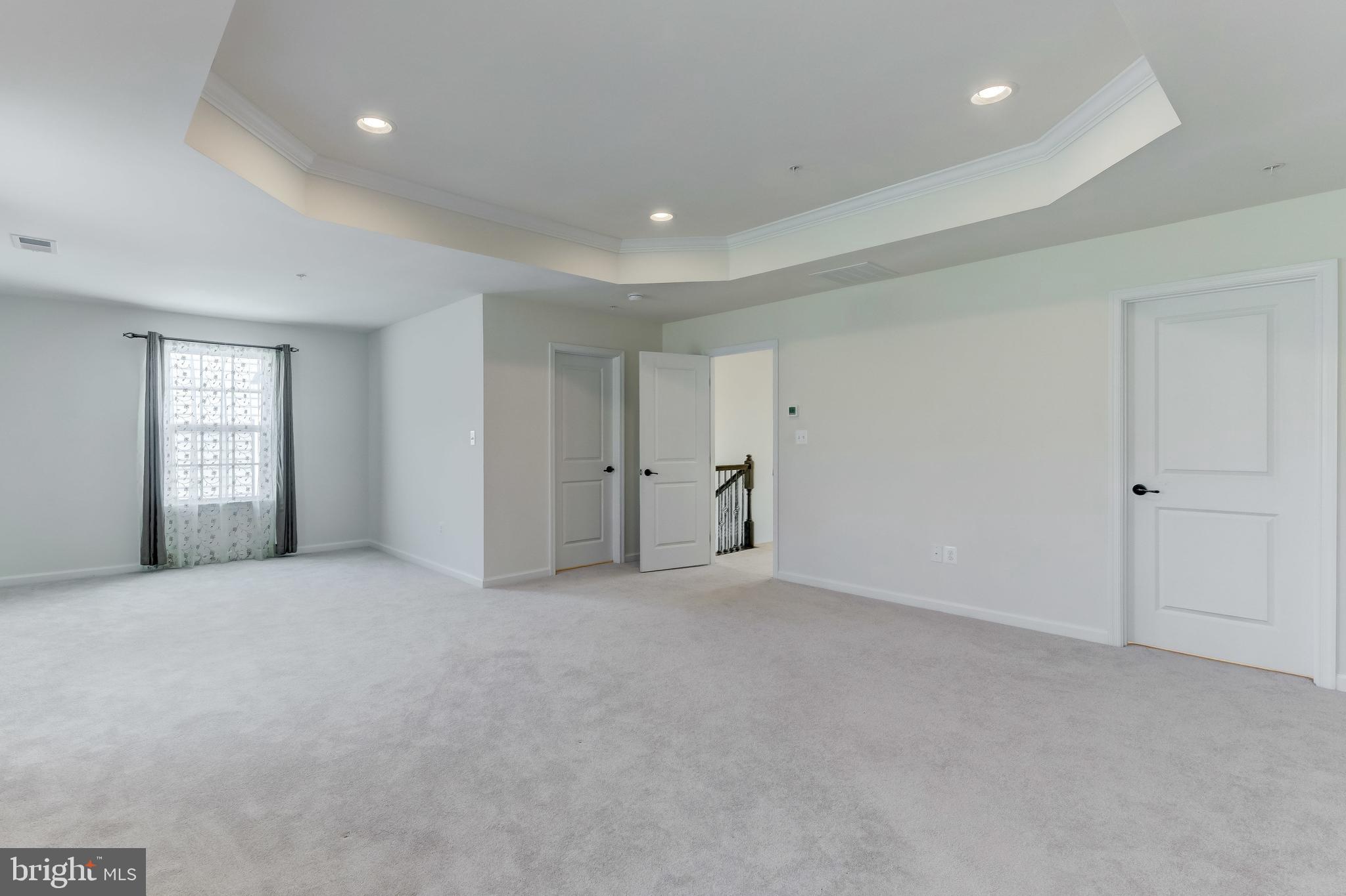 FIELDCREST - Residential