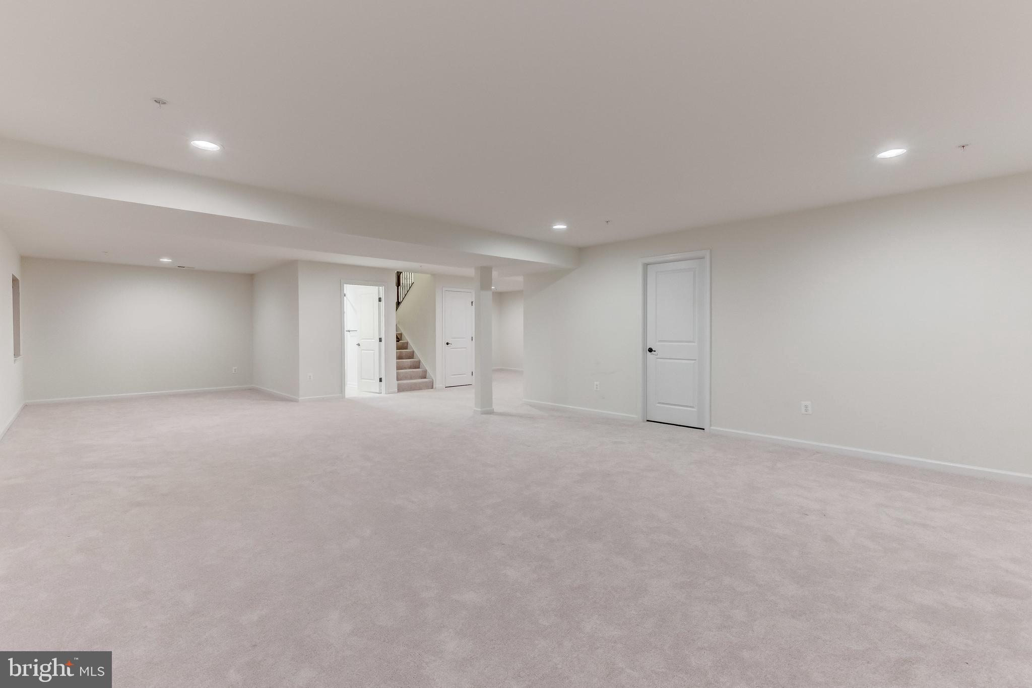 FIELDCREST - Residential