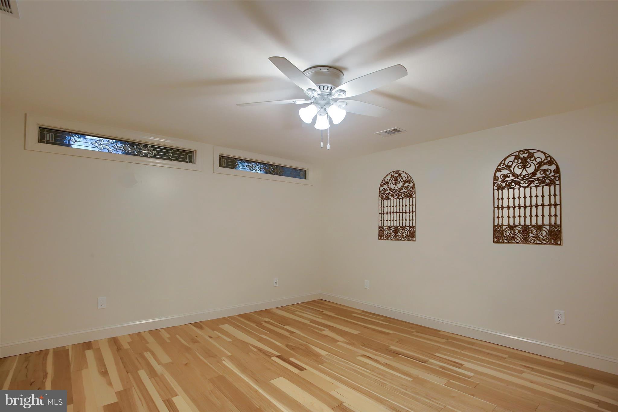 HUNT CLUB - Residential