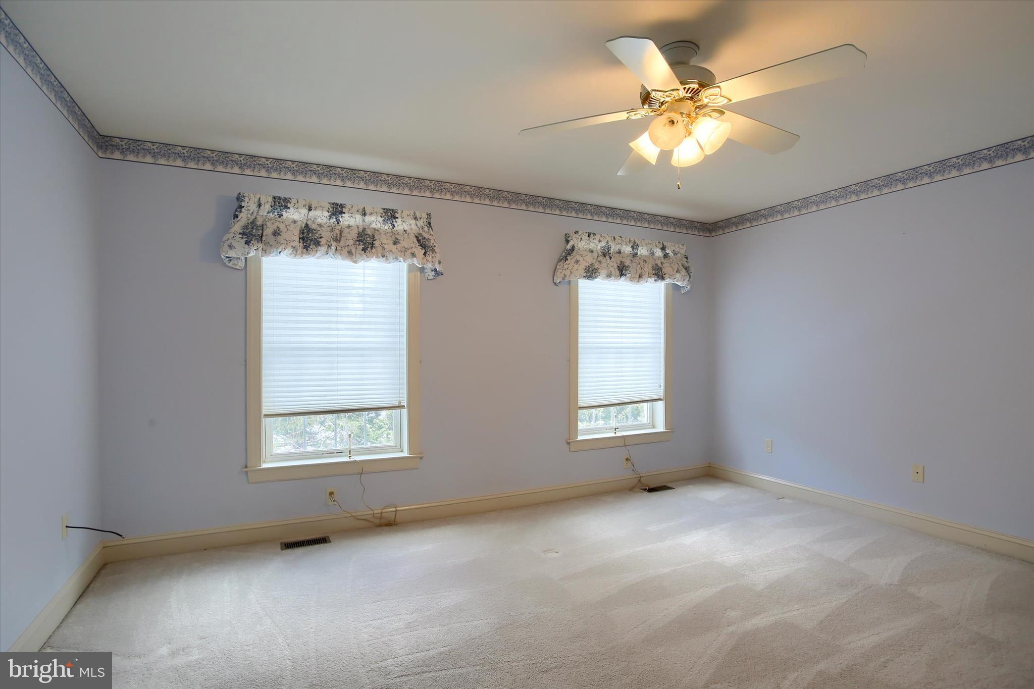 HUNT CLUB - Residential