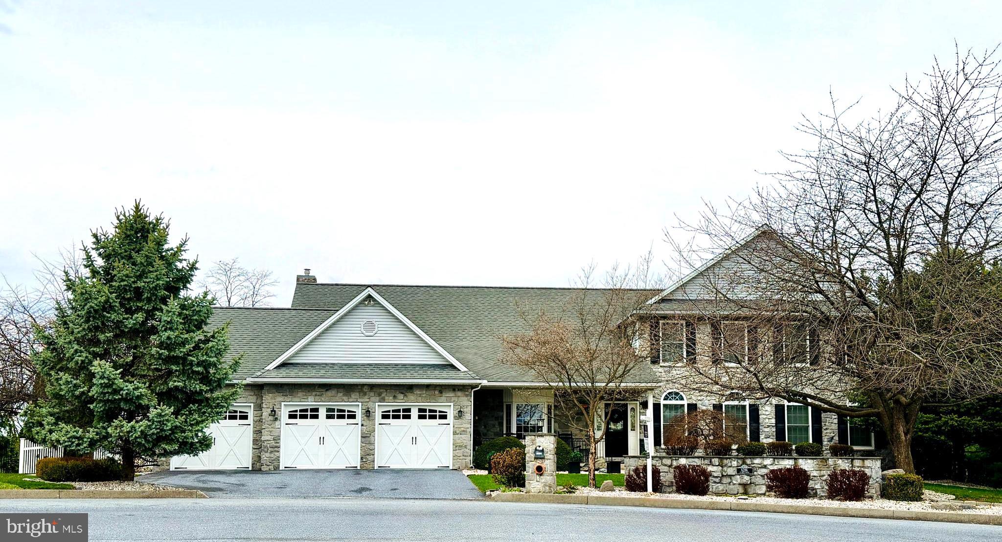 HUNT CLUB - Residential