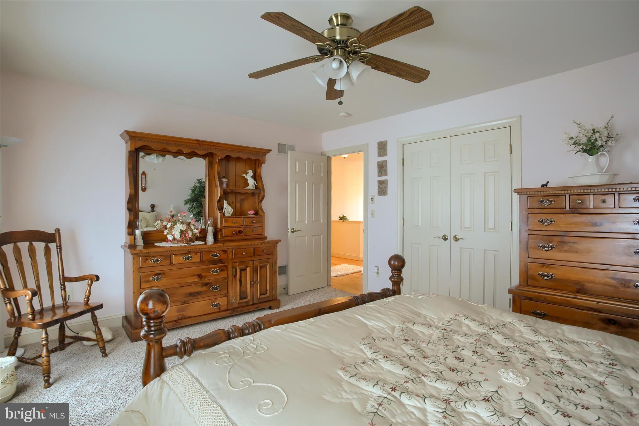 HUNT CLUB - Residential