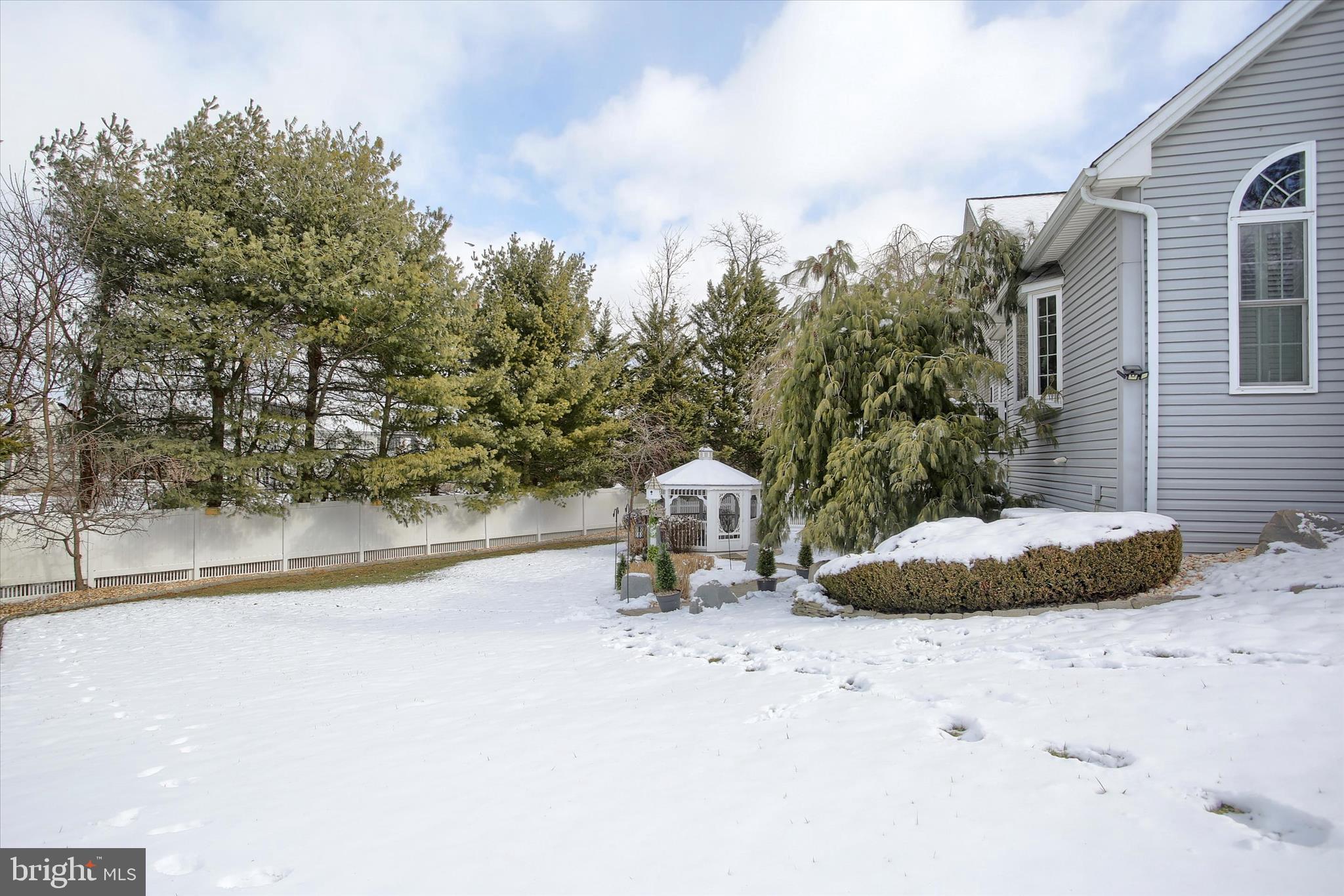 HUNT CLUB - Residential