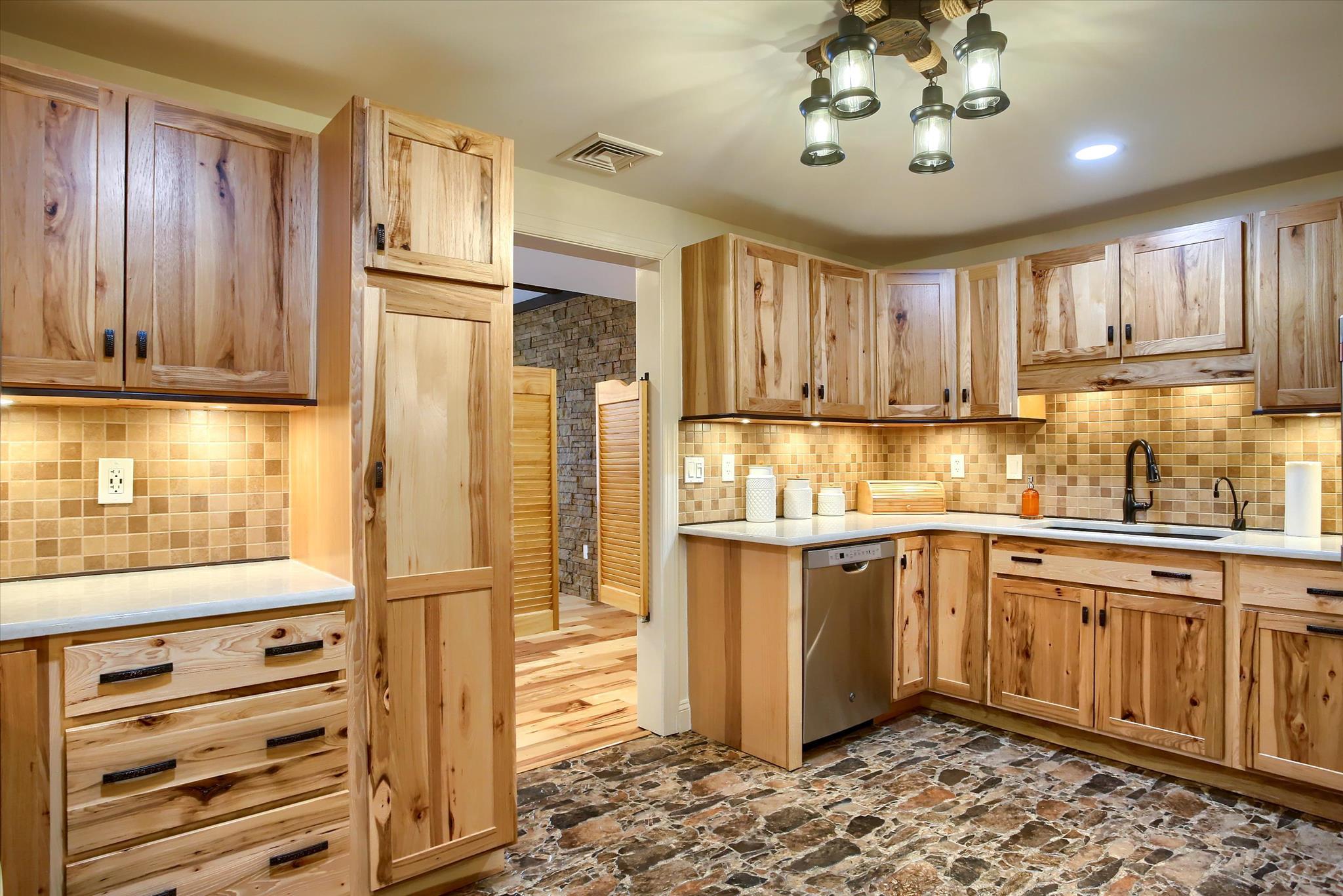 HUNT CLUB - Residential