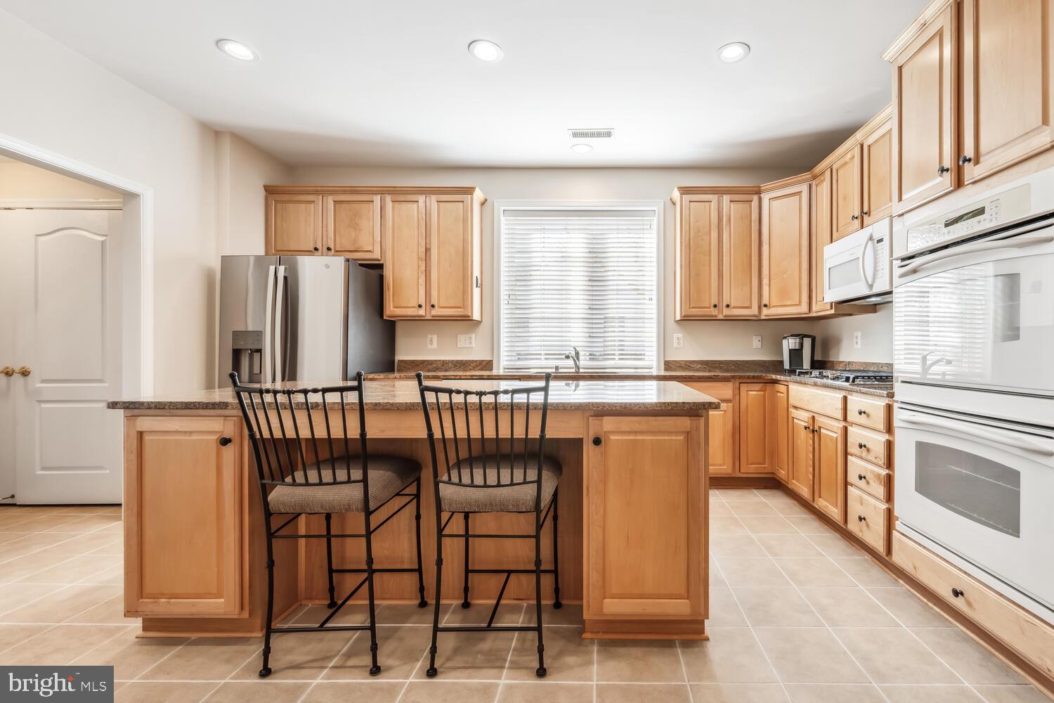 EASTON CLUB EAST - Residential