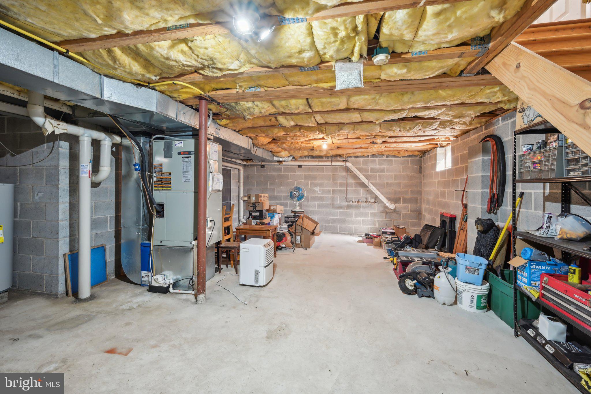 COUNTRY CLUB VALLEY - Residential