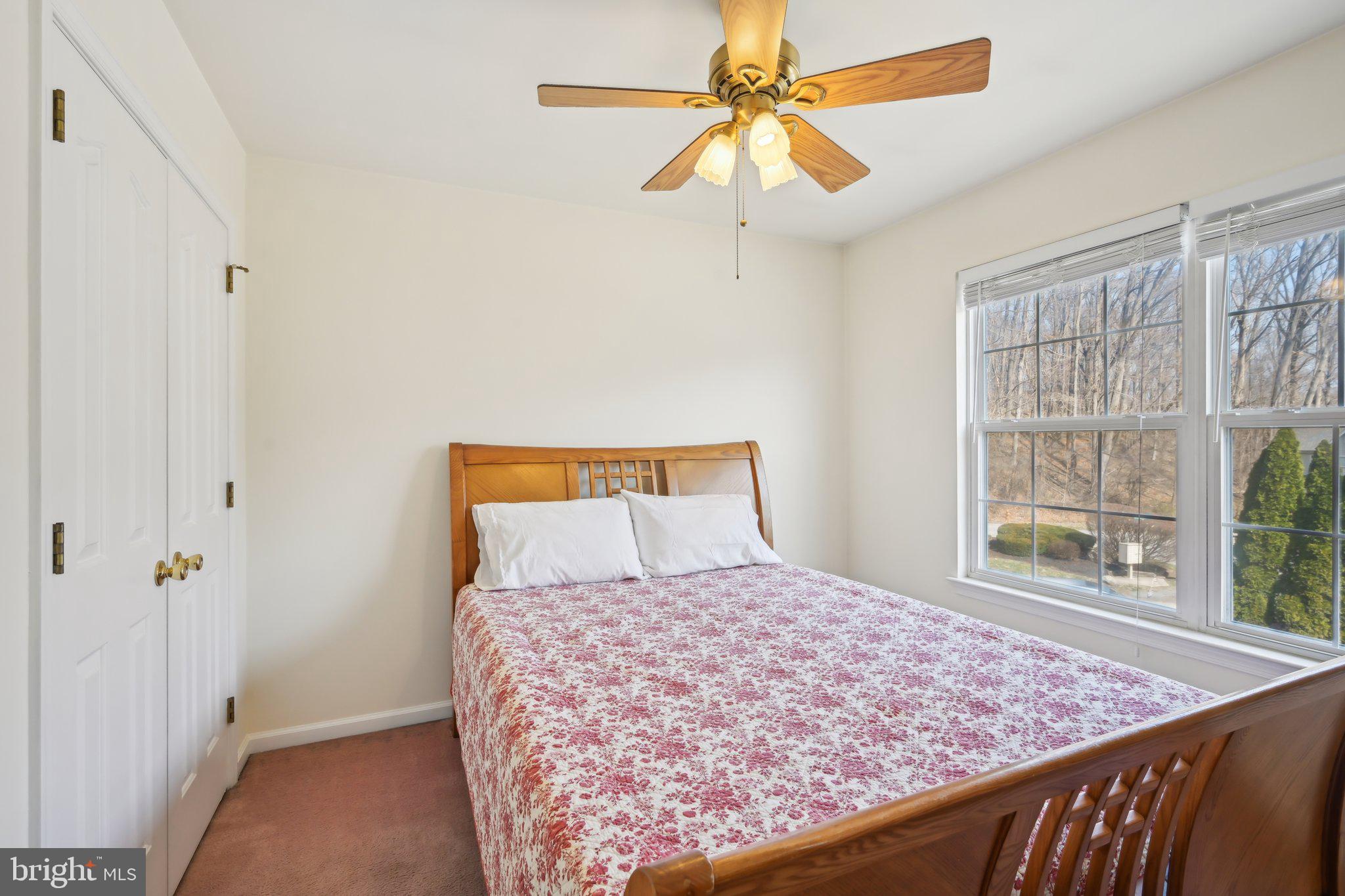 COUNTRY CLUB VALLEY - Residential