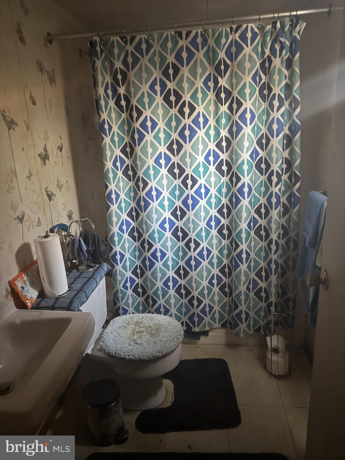 LANHAM WOODS - Residential