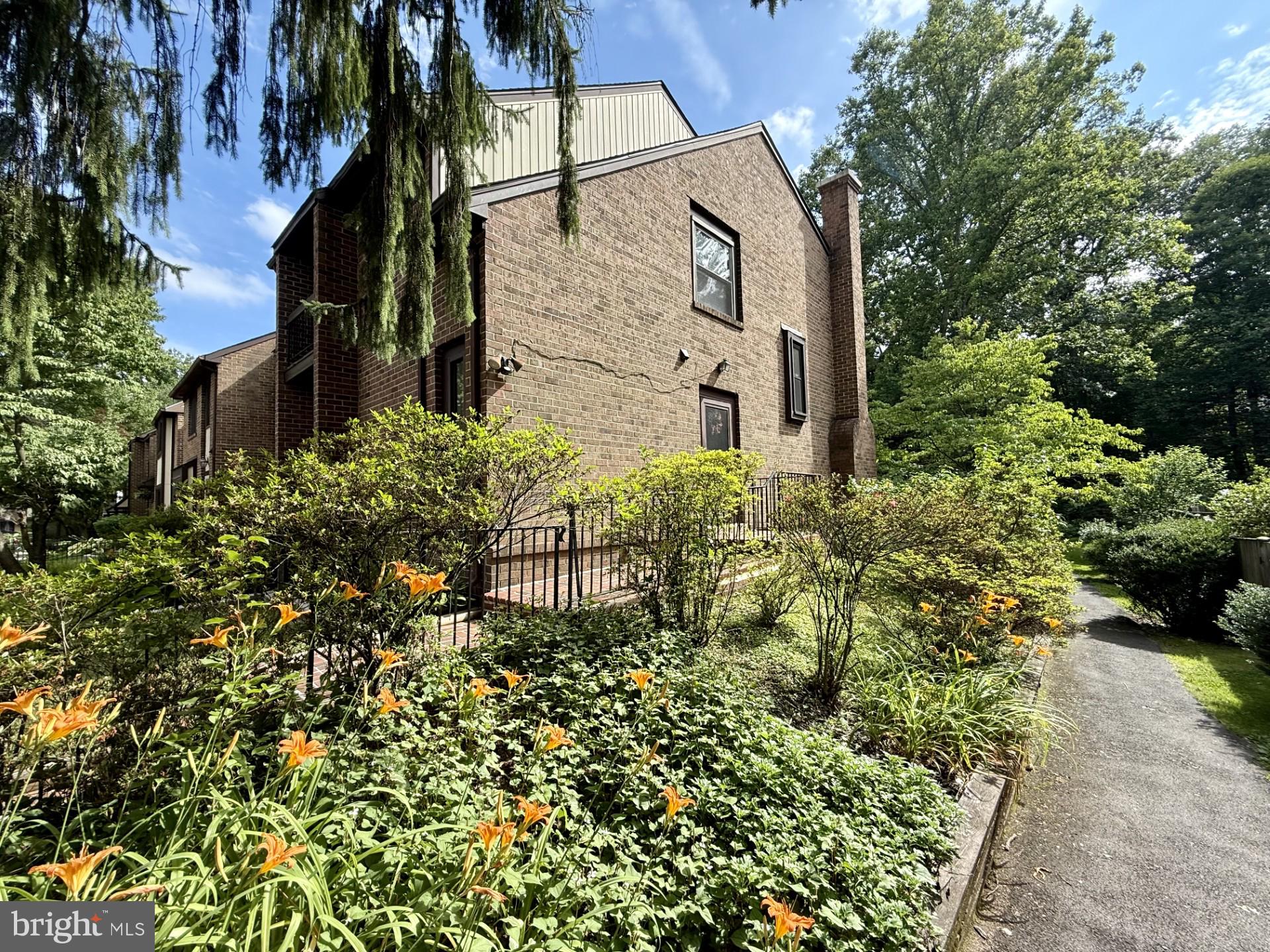 5818 JACKSONS OAK COURT
