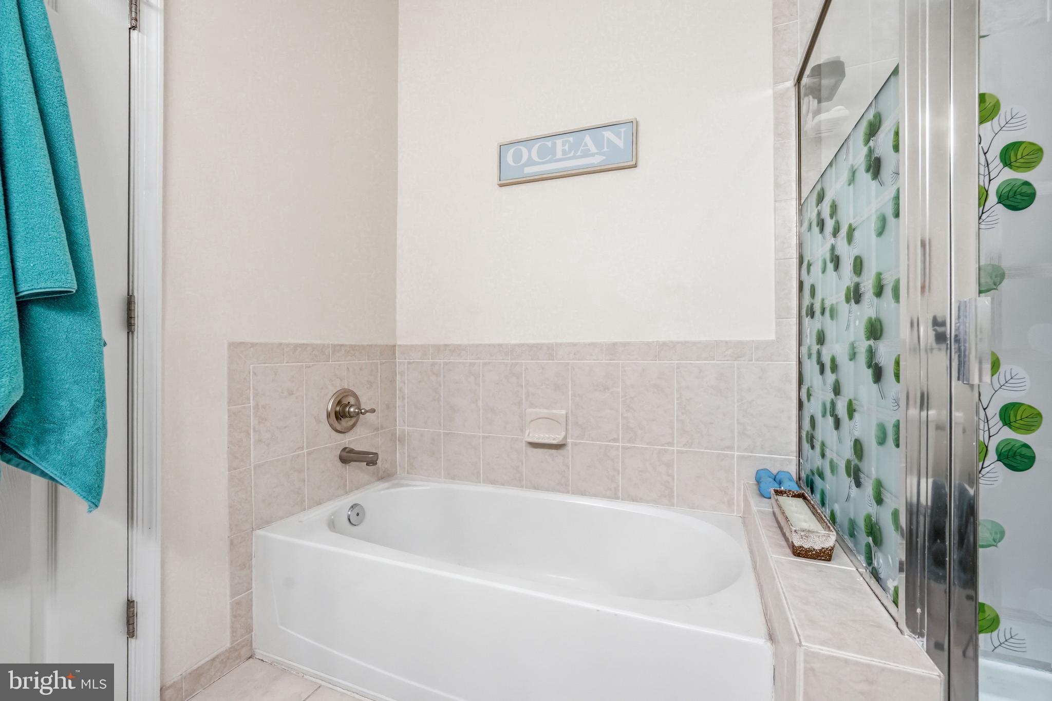 THE GRANDE AT RIVERVIEW - Residential