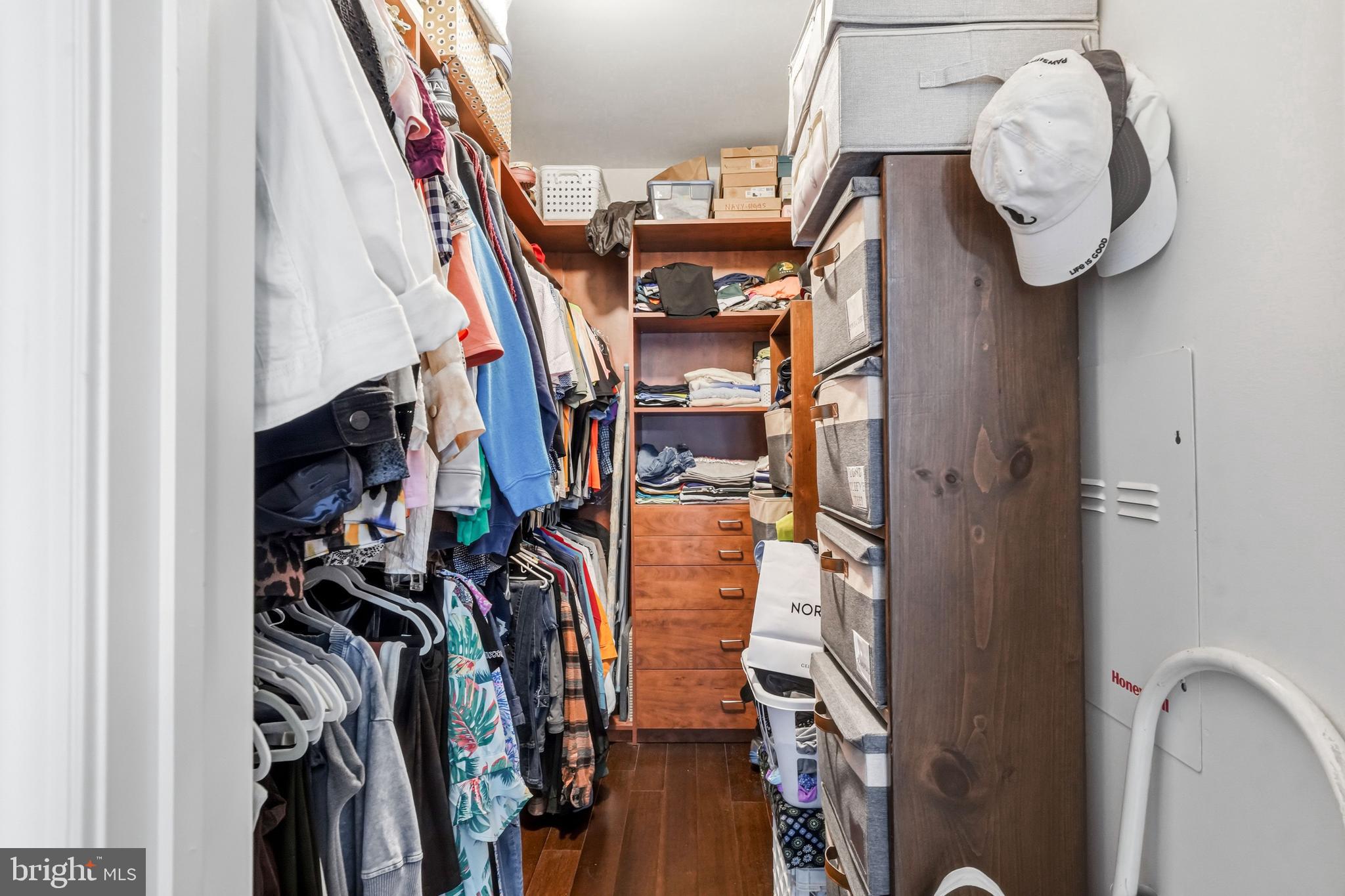 THE GRANDE AT RIVERVIEW - Residential