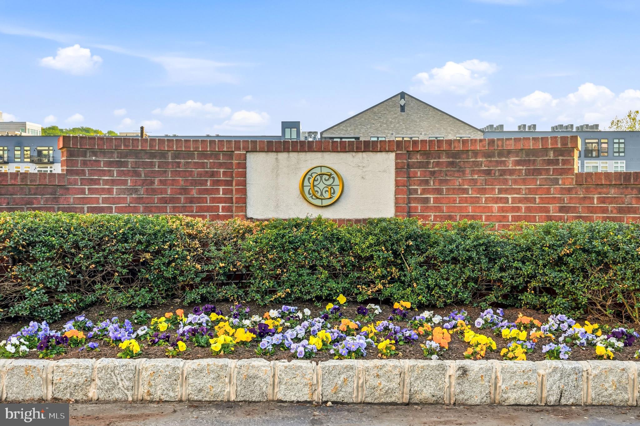 THE GRANDE AT RIVERVIEW - Residential