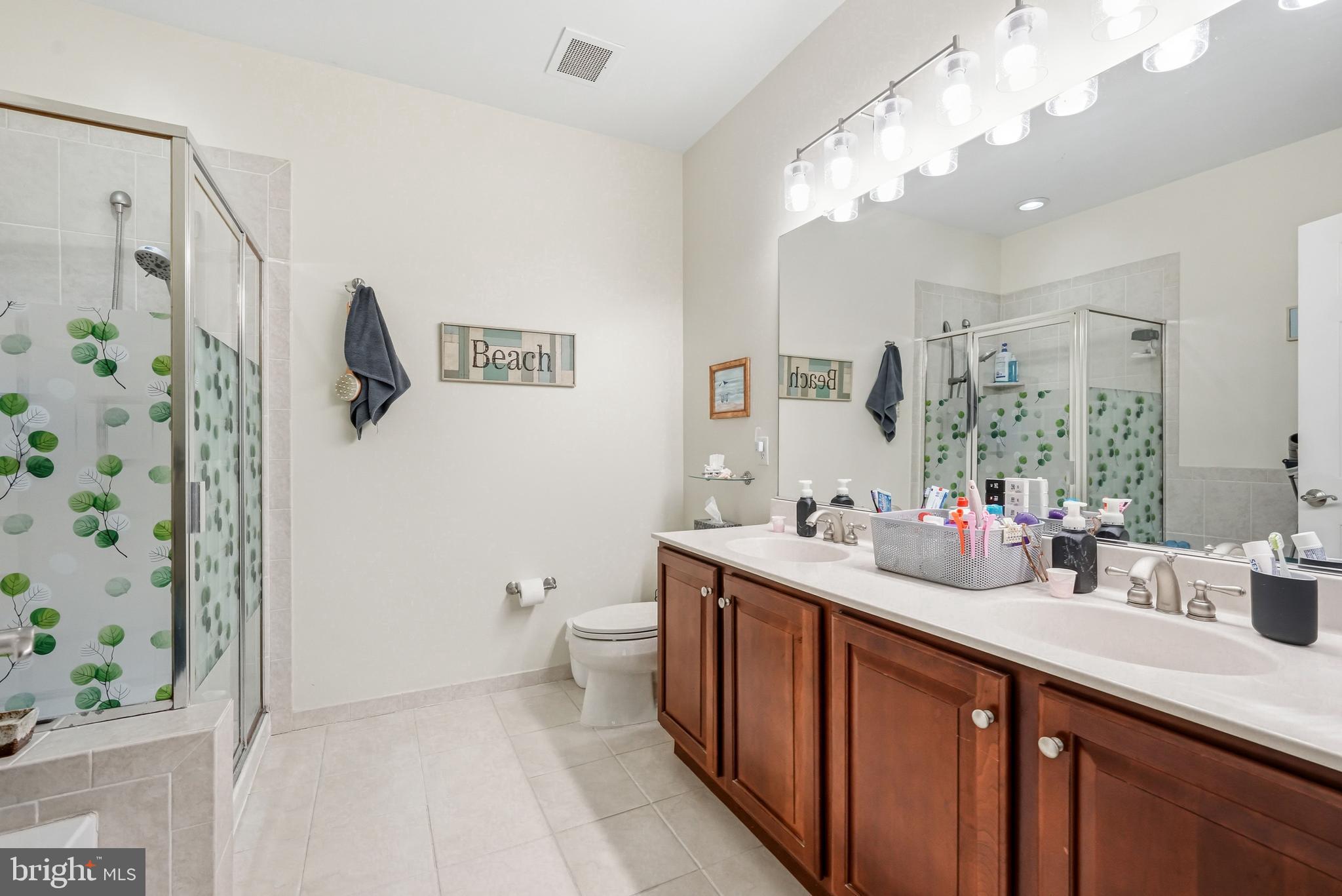 THE GRANDE AT RIVERVIEW - Residential