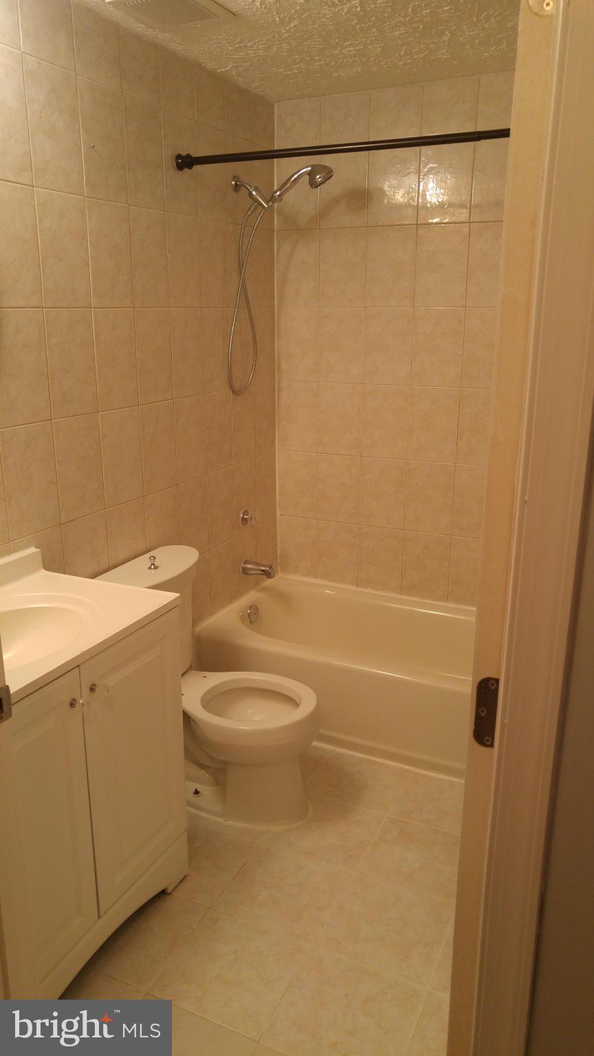 LAKEFORD - Residential Lease