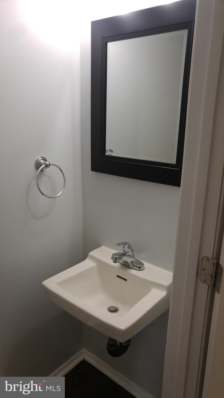 LAKEFORD - Residential Lease