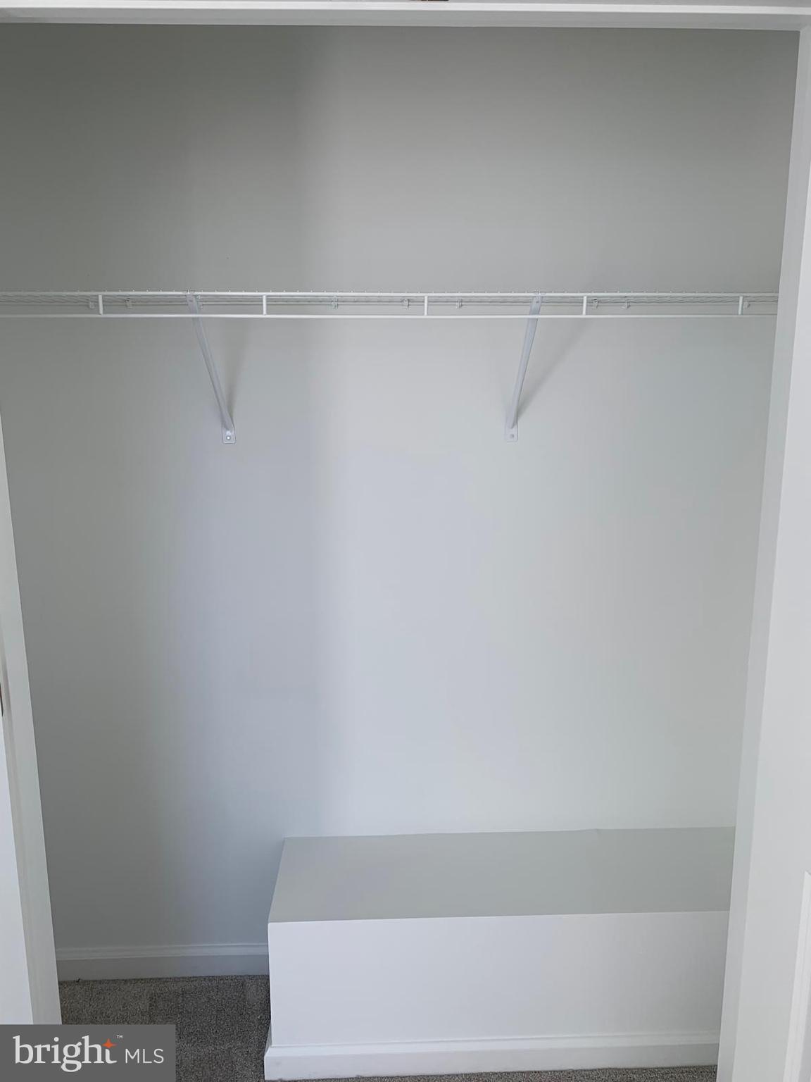 LOFTS AT CREEKSIDE - Residential Lease