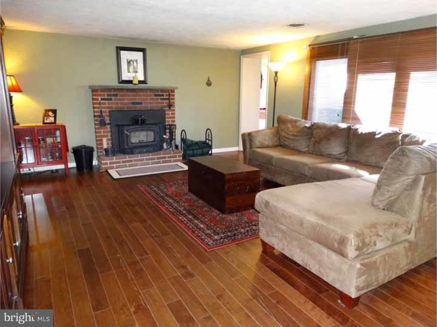 CHURCHVILLE MANOR - Residential