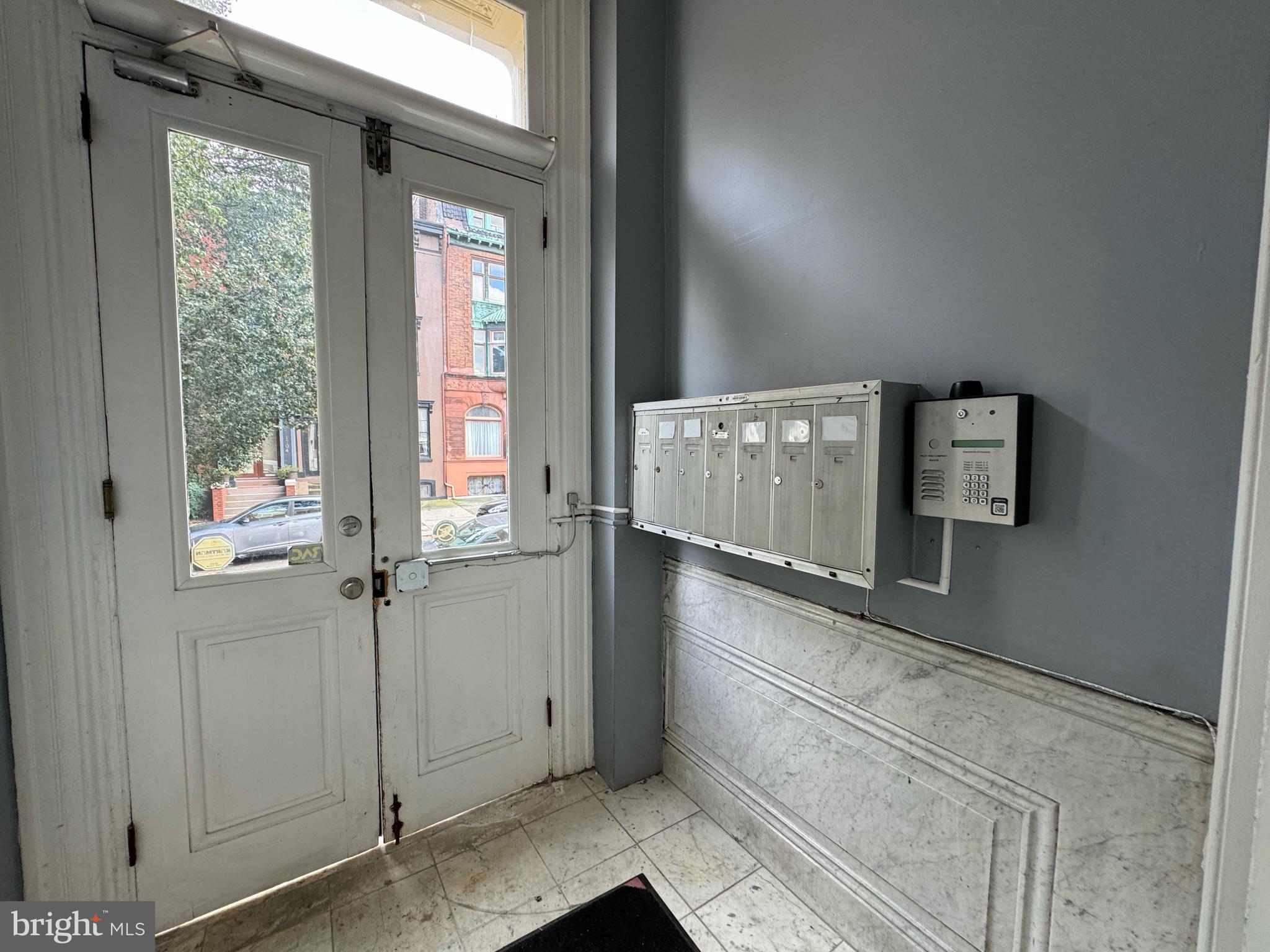 SPRING GARDEN - Residential Lease