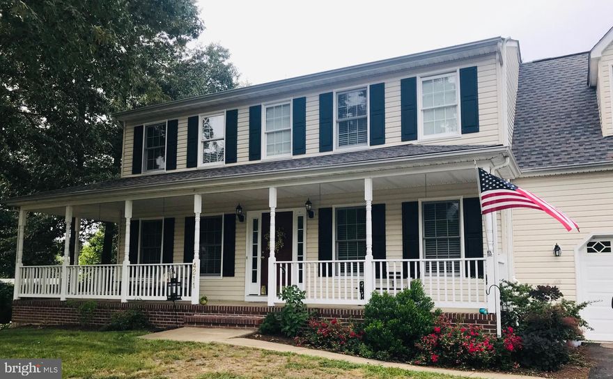 BACK ON MARKET! BUYERS CONTRACT FELL THROGHWelcome Home! Sit for a while on the HUGE southern style front porch. Cul-de-sac living in a park-like setting.  This beautiful colonial has it all. Bedrooms are very large, all with walk-in closets.  Master bath has dual vanities, seperate shower and large soaker tub.  Oversized yard, pool can stay or go, gleaming hardwoods, fireplace, upgrades throughout.  Roof is NEW 50 year architectural shingle, HVAC only 5 y/o Pride of ownership is shown throughout. Close to shopping, restaurants, express-way.  This one will be gone soon.