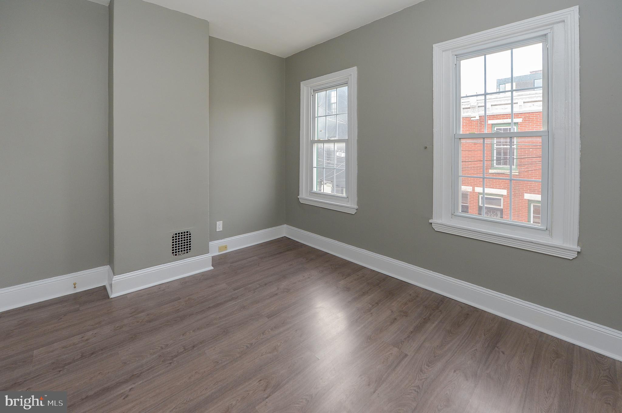 NORRIS SQUARE - Residential Lease