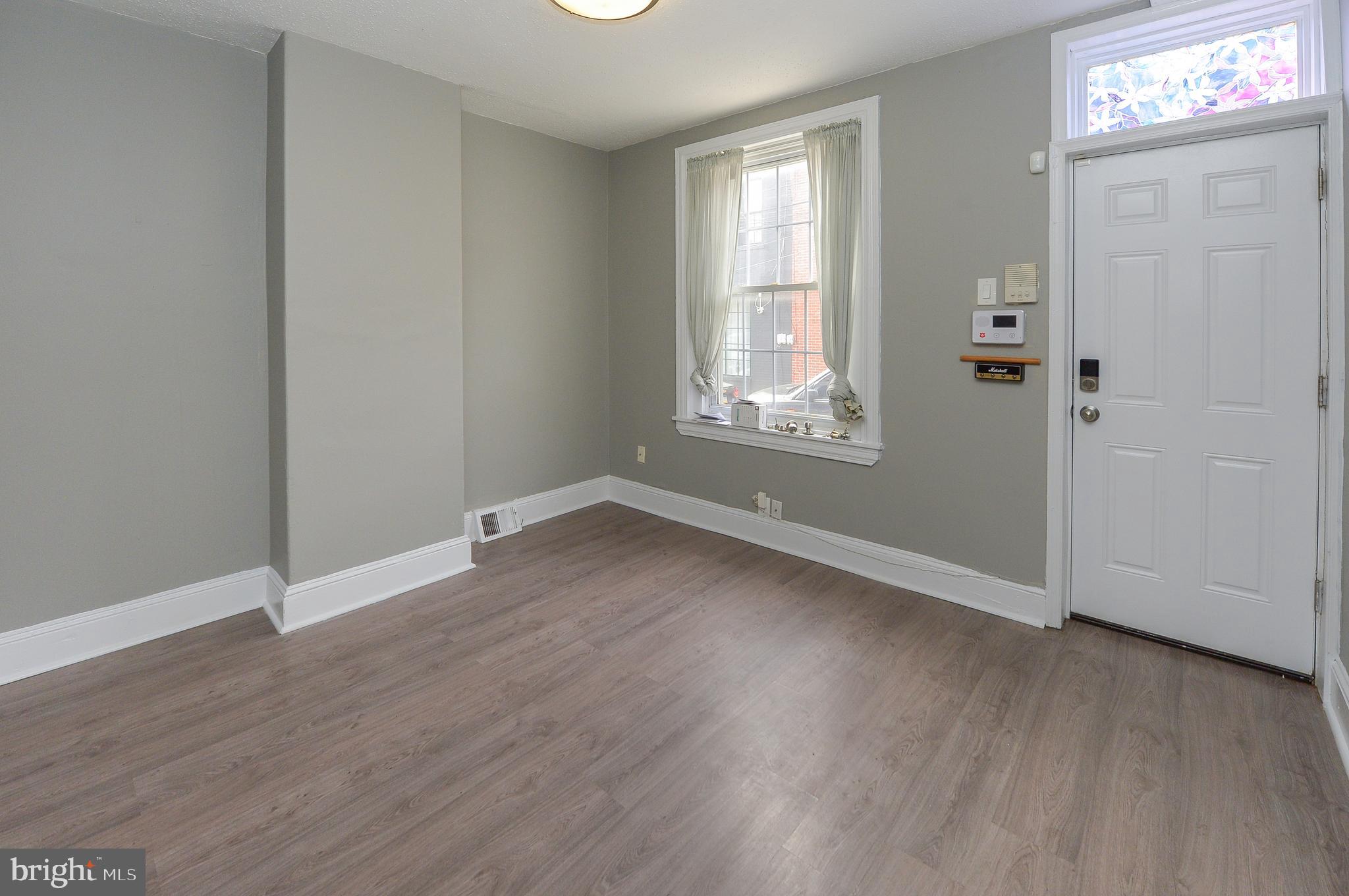NORRIS SQUARE - Residential Lease