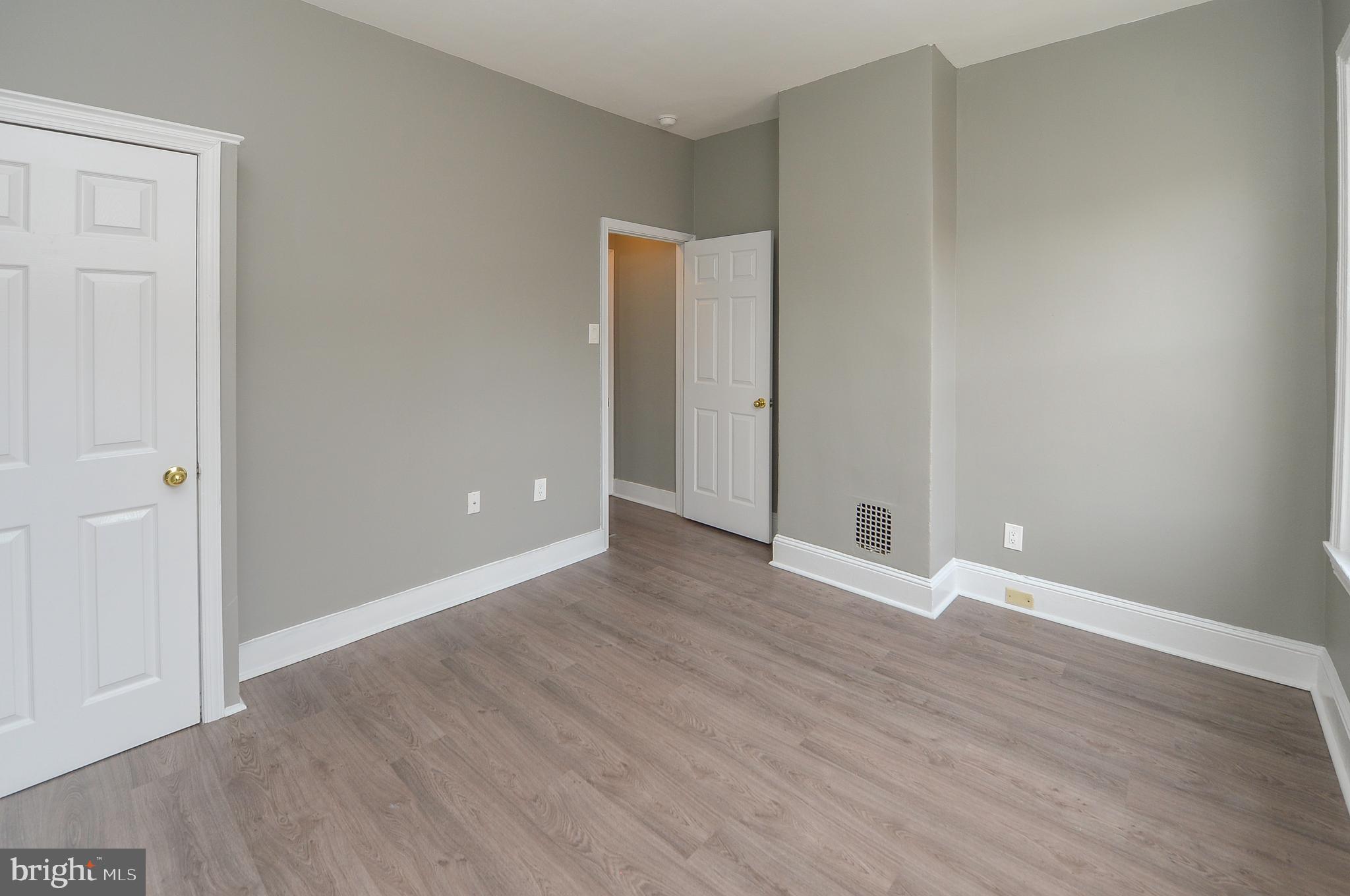 NORRIS SQUARE - Residential Lease