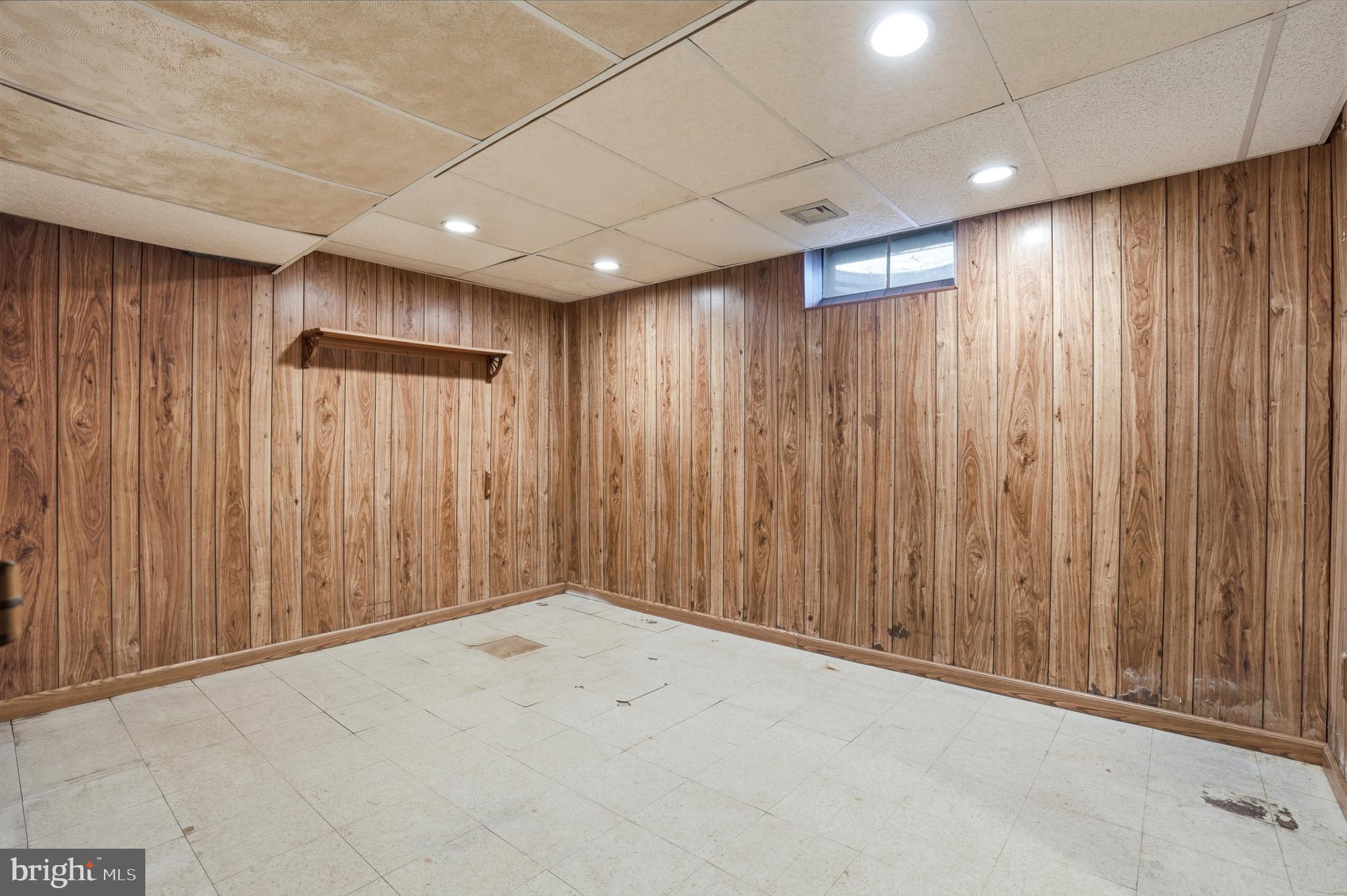 FEASTERVILLE - Residential