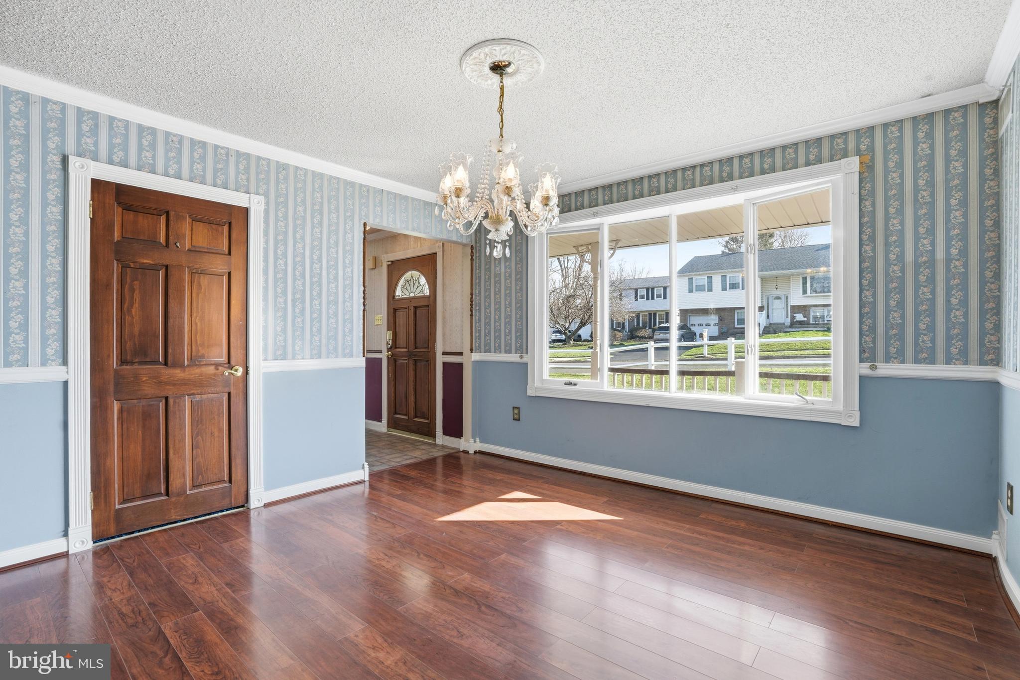 FEASTERVILLE - Residential