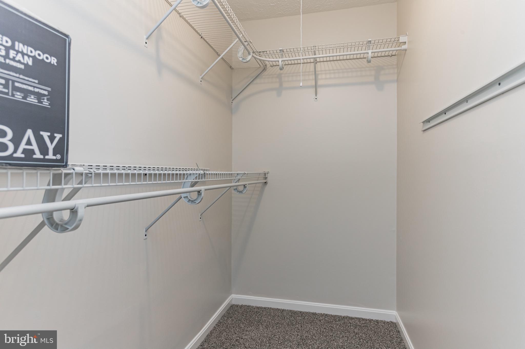 THE HIGHLANDS - Residential