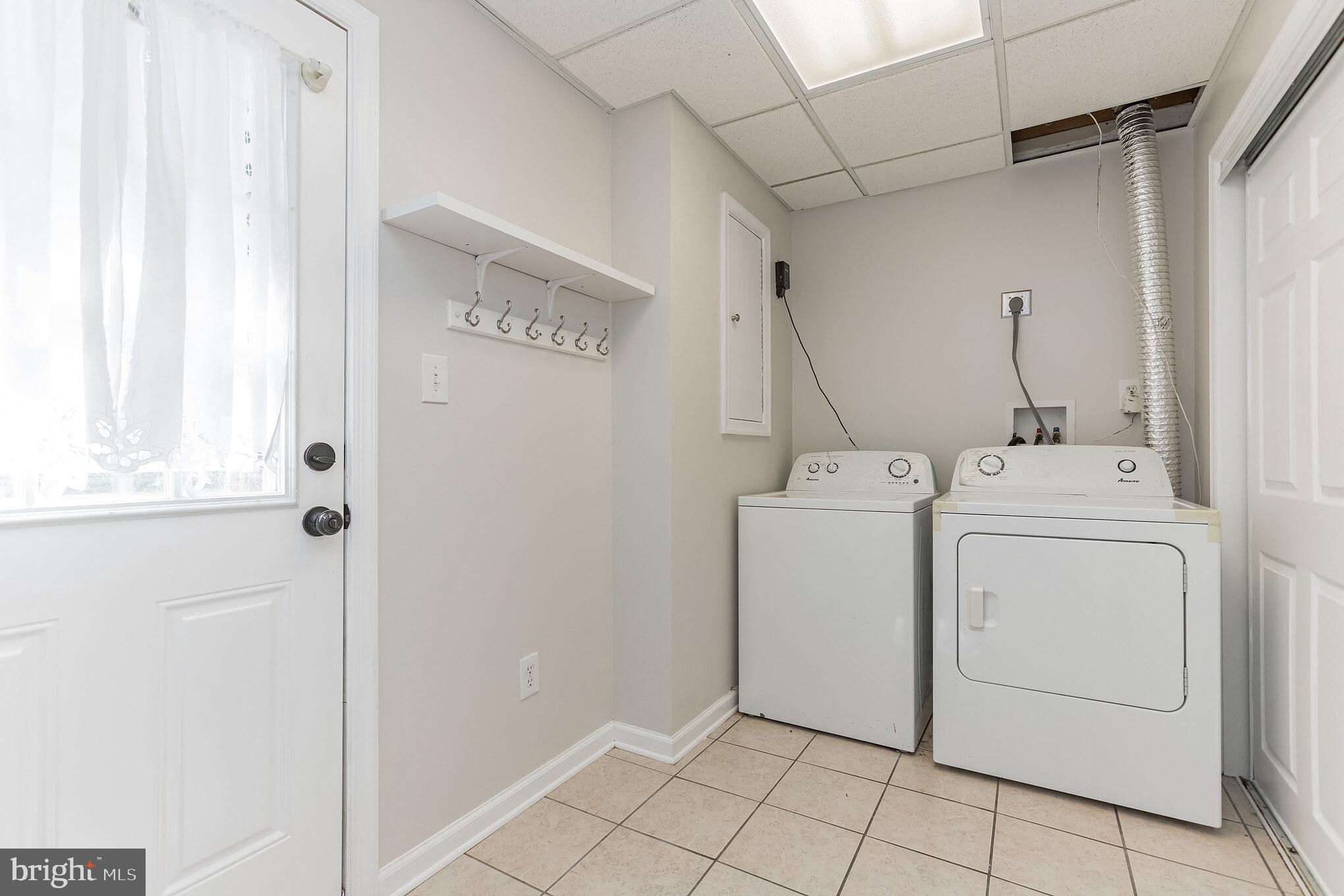 THE HIGHLANDS - Residential