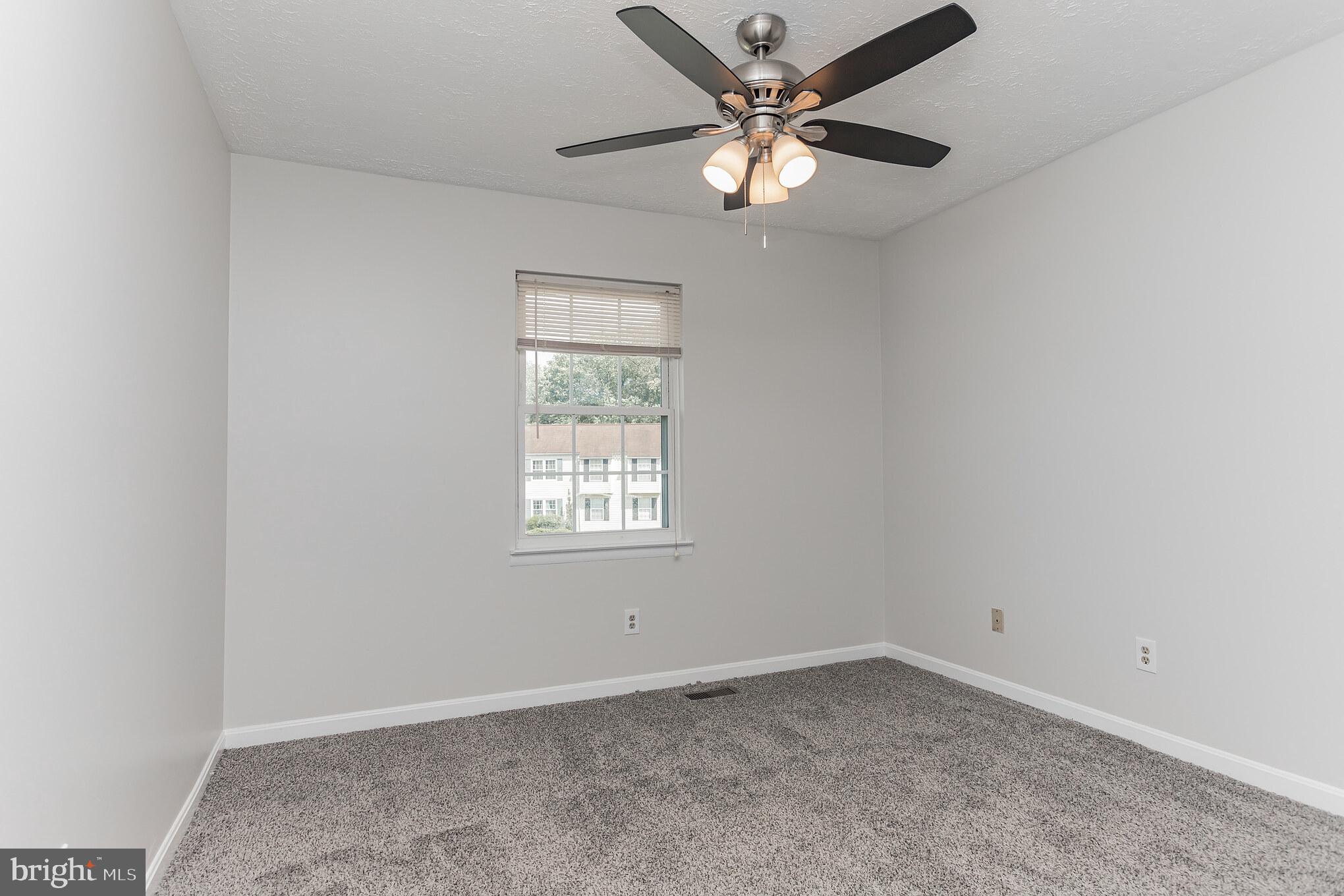 THE HIGHLANDS - Residential