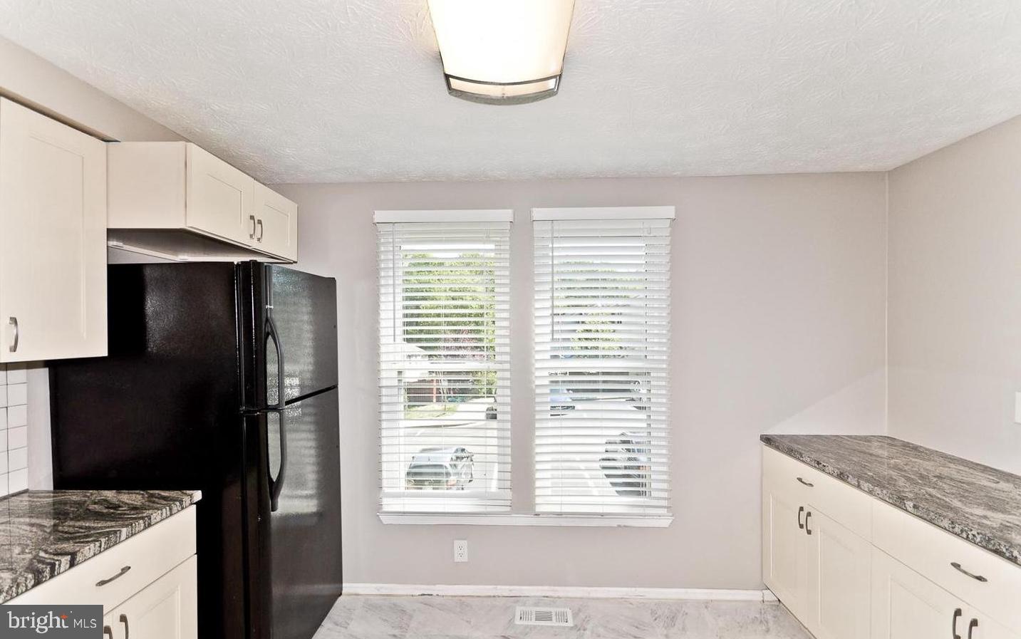 BIRCH RUN - Residential