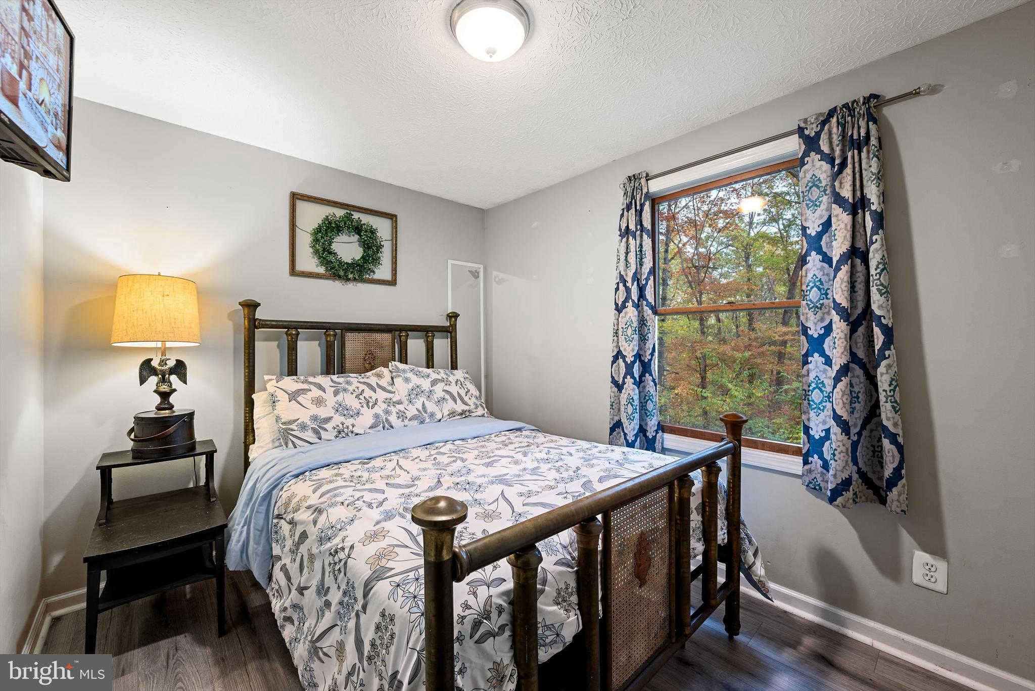 ROYAL VIEW ESTATES - Residential