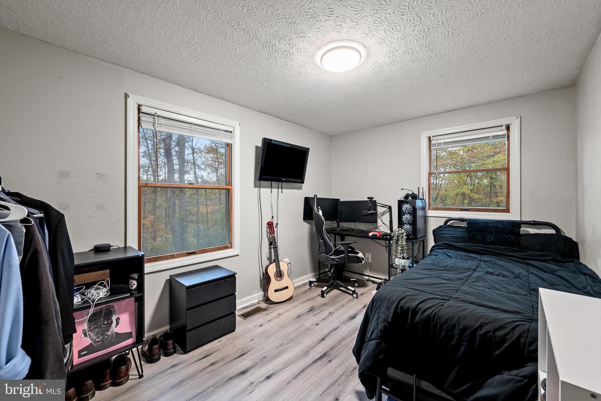 ROYAL VIEW ESTATES - Residential