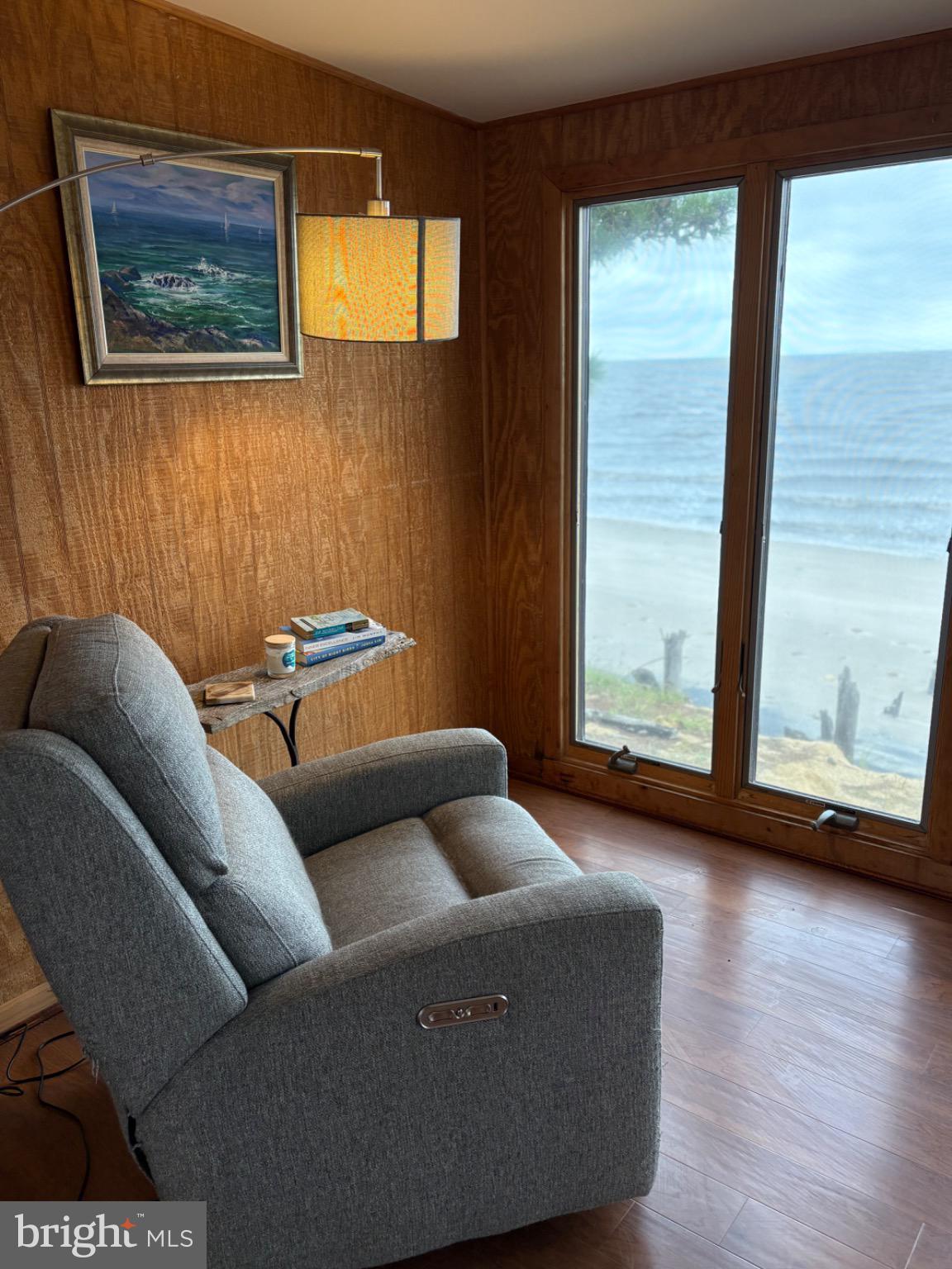 PICKERING BEACH - Residential