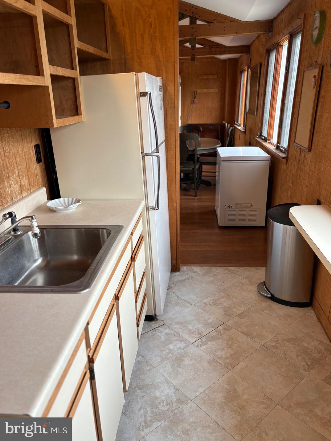 PICKERING BEACH - Residential