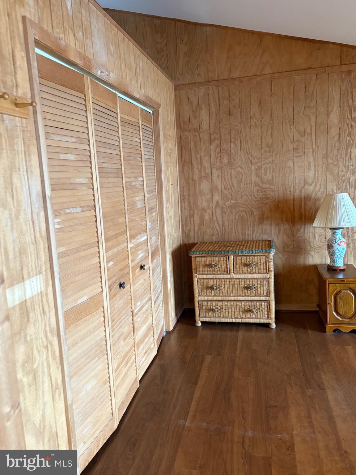 PICKERING BEACH - Residential