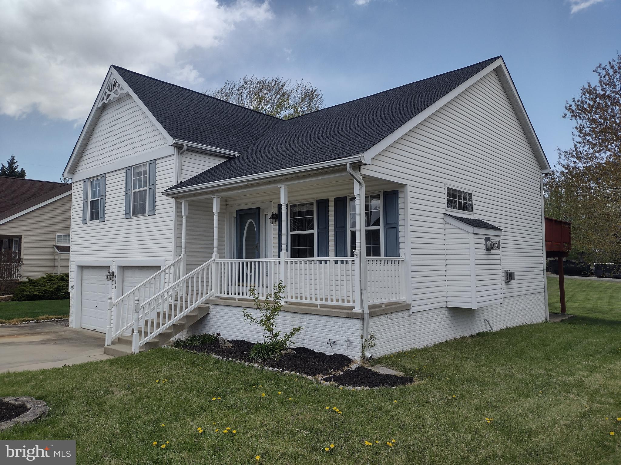 ROHE FARM - Residential Lease