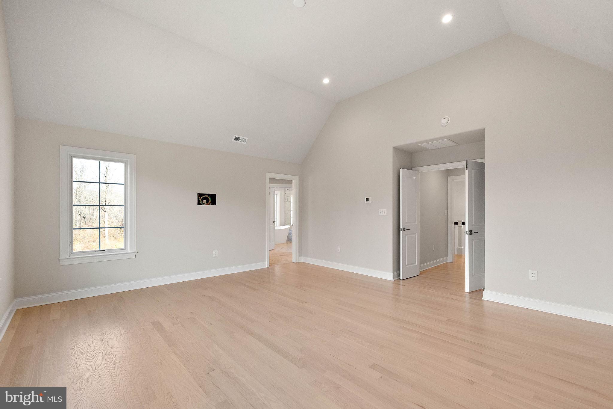 THE WOODS AT ROSE TREE - Residential