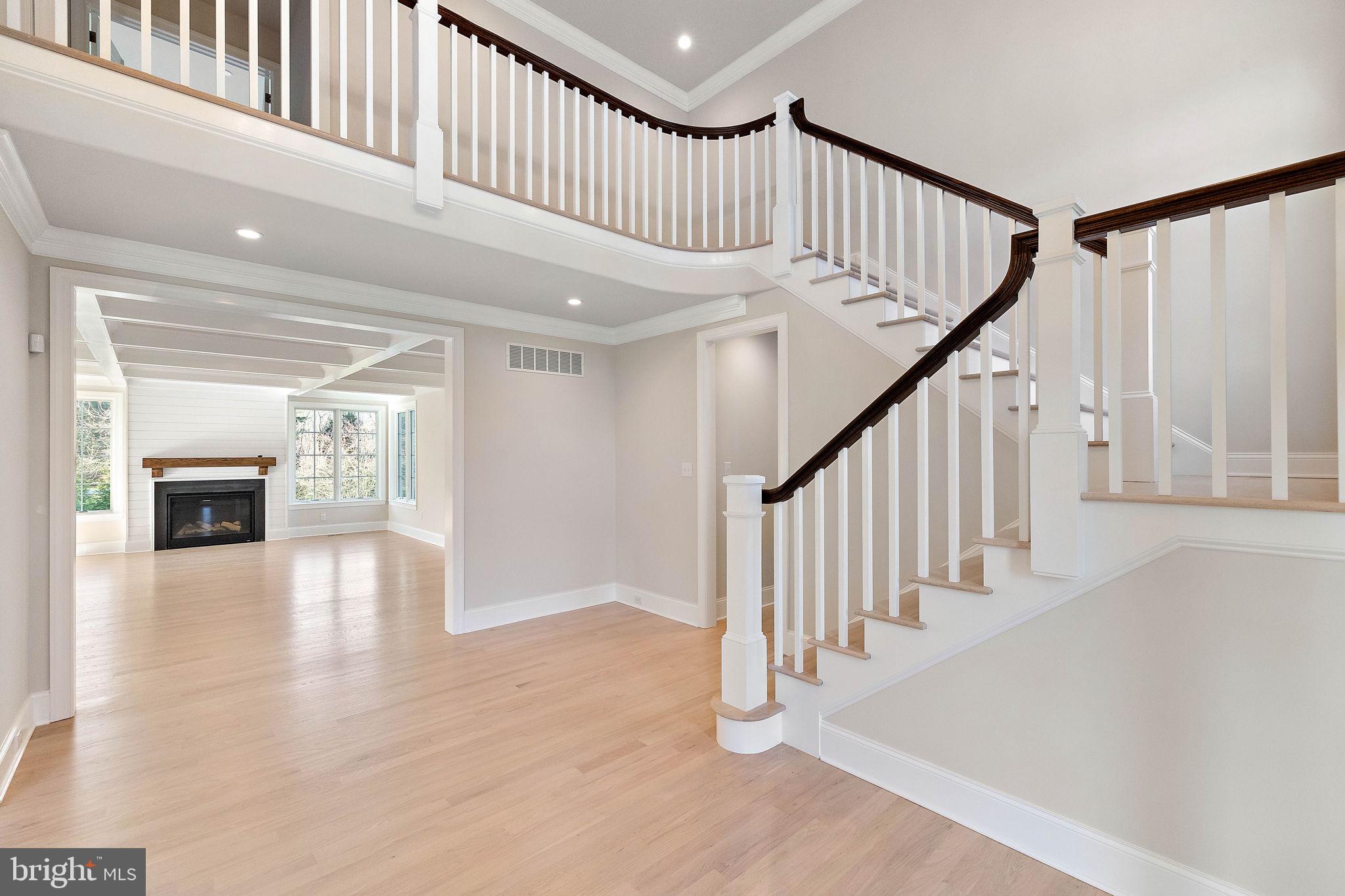 THE WOODS AT ROSE TREE - Residential