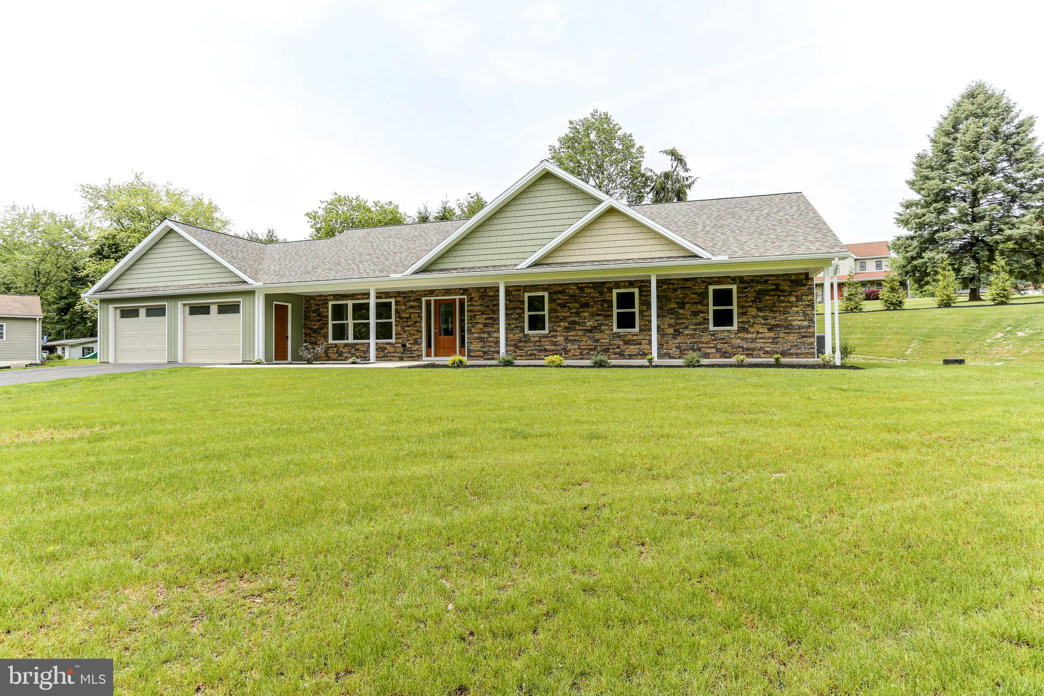 1406 AMOSITE ROAD
