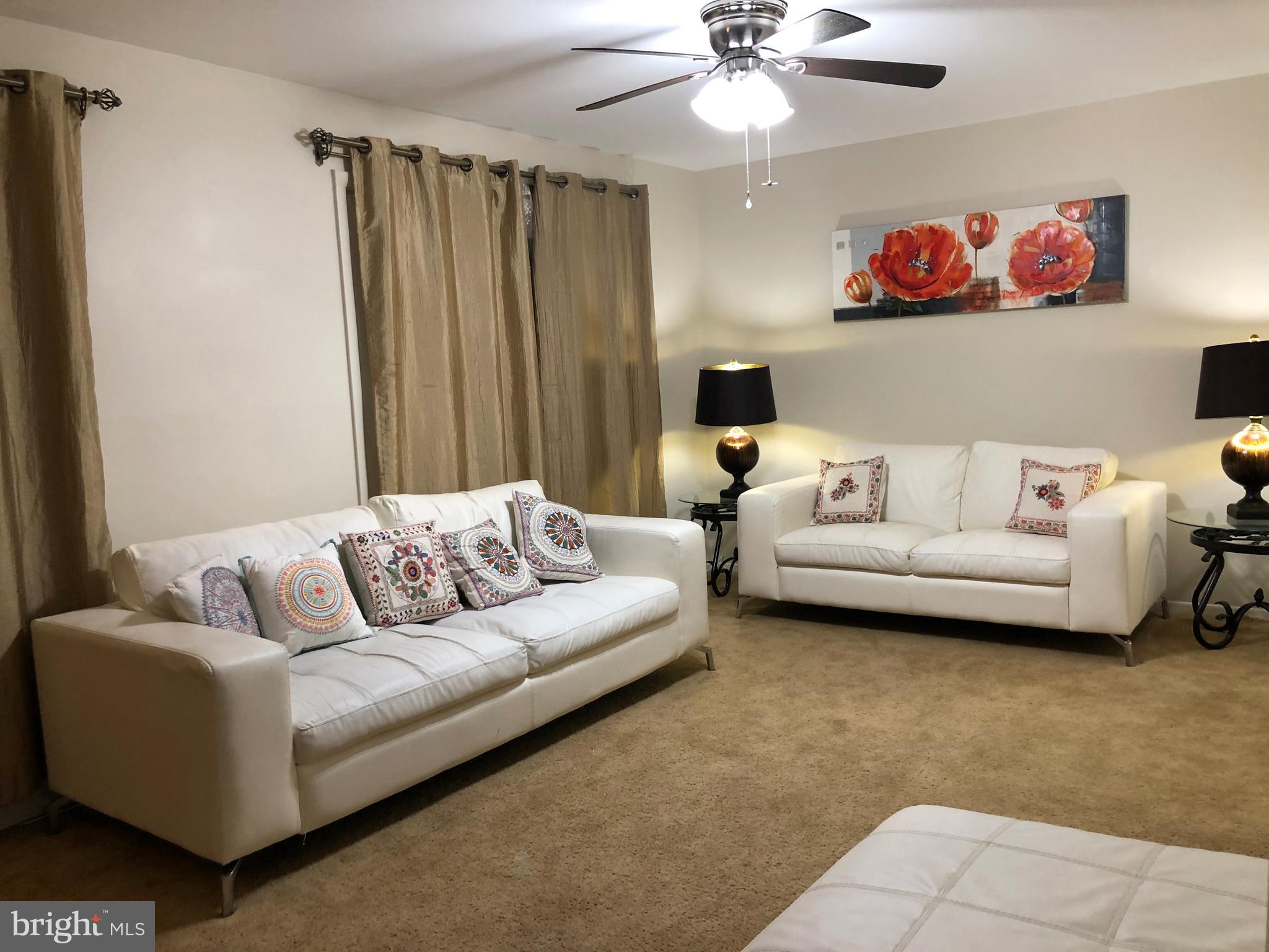 WILLOWBROOK - Residential