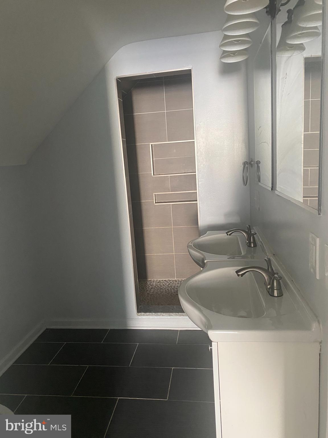 ROSEDALE FARMS - Residential