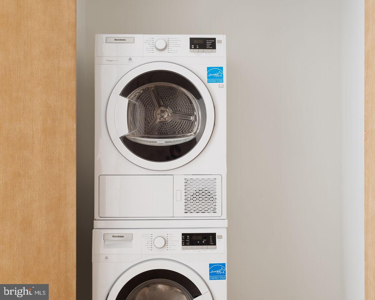 OLD CITY - Residential Lease