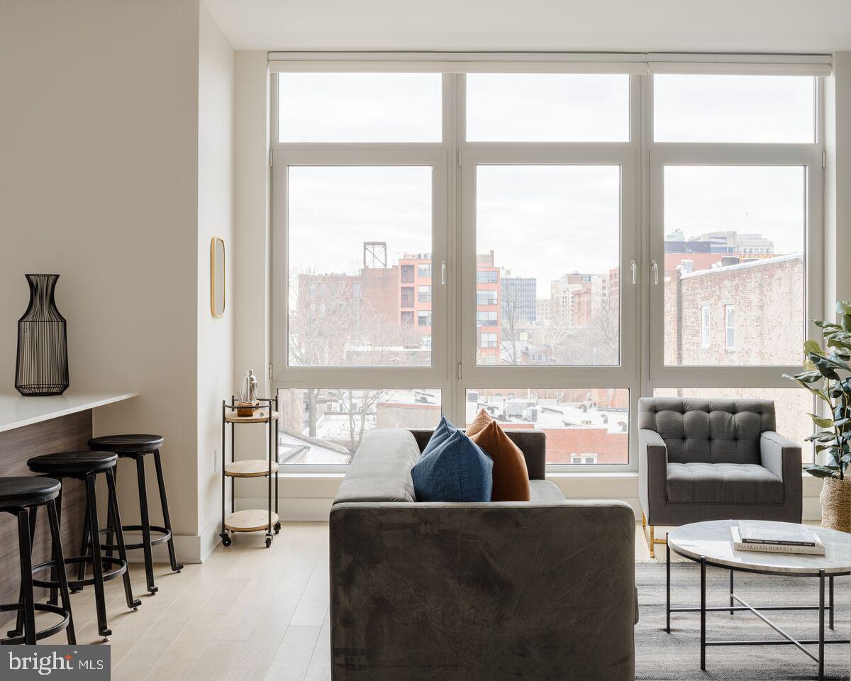 OLD CITY - Residential Lease