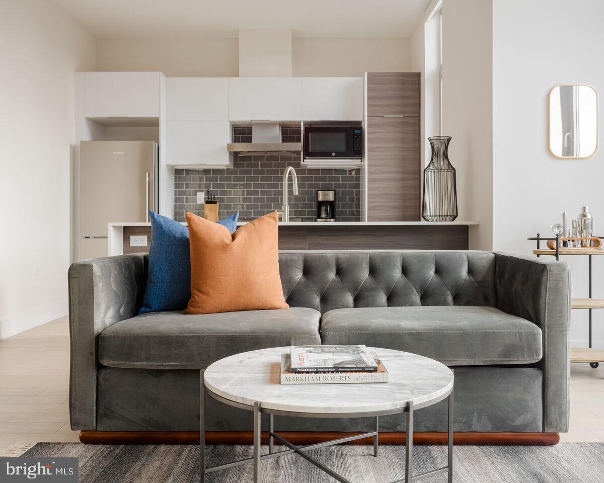 OLD CITY - Residential Lease