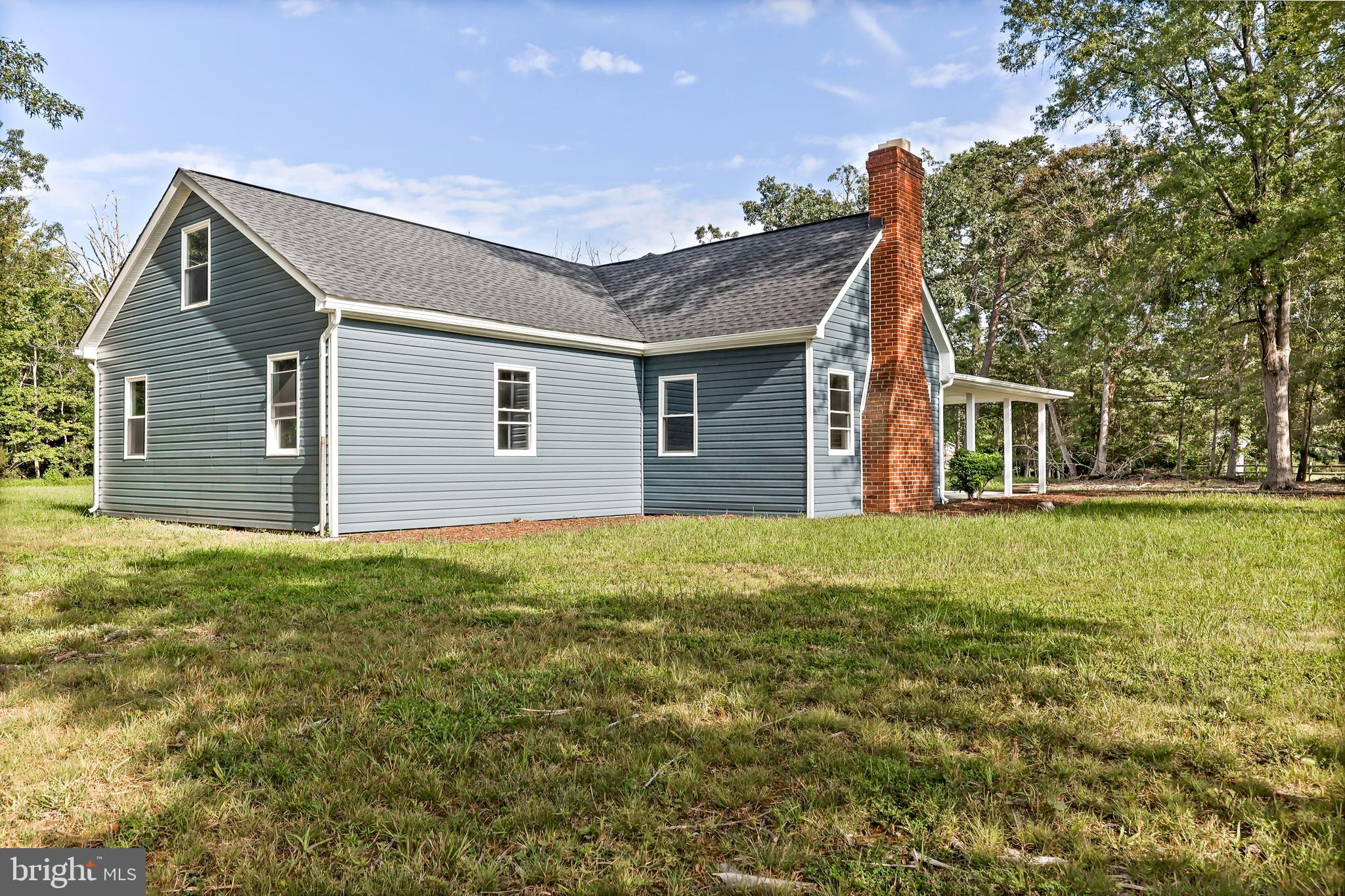 FARMINGTON ROAD - Residential